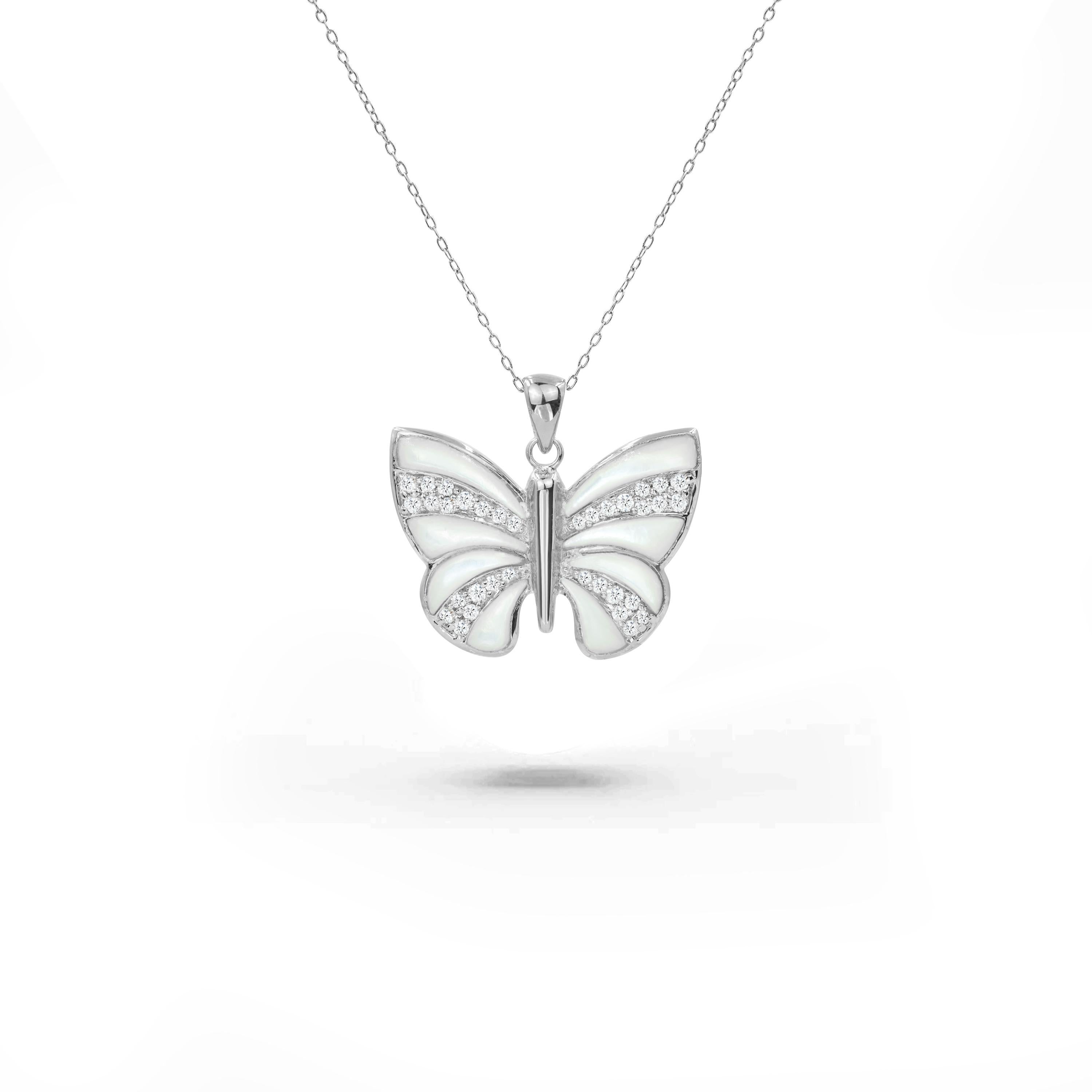 Collier papillon en or 18 carats avec  MOP Abalone Onyx et zircon naturel en vente 1
