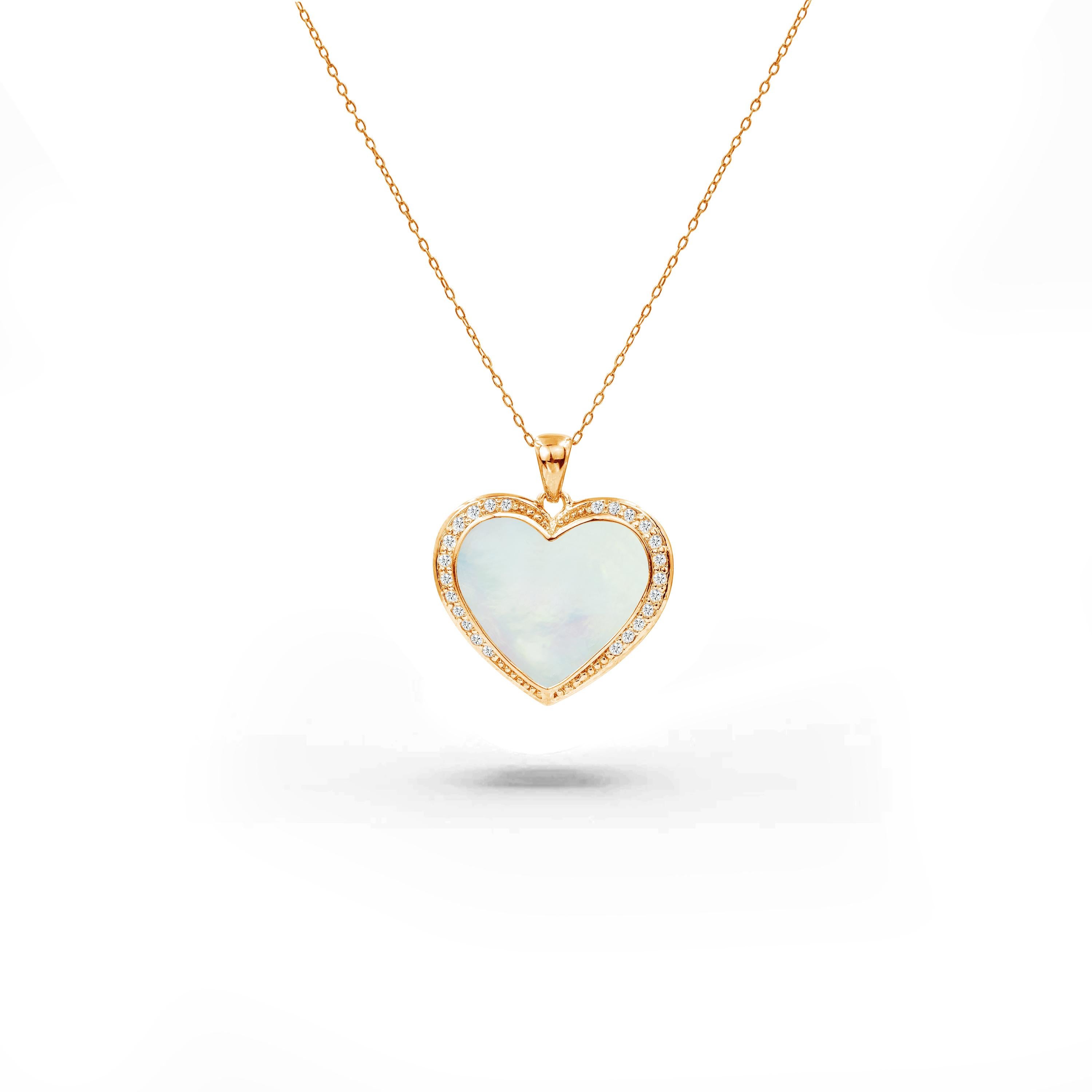 Collier en or 18 carats rempli de cœurs avec onyx rose et coquille d'ormeau MOP  zircon naturel  Unisexe en vente