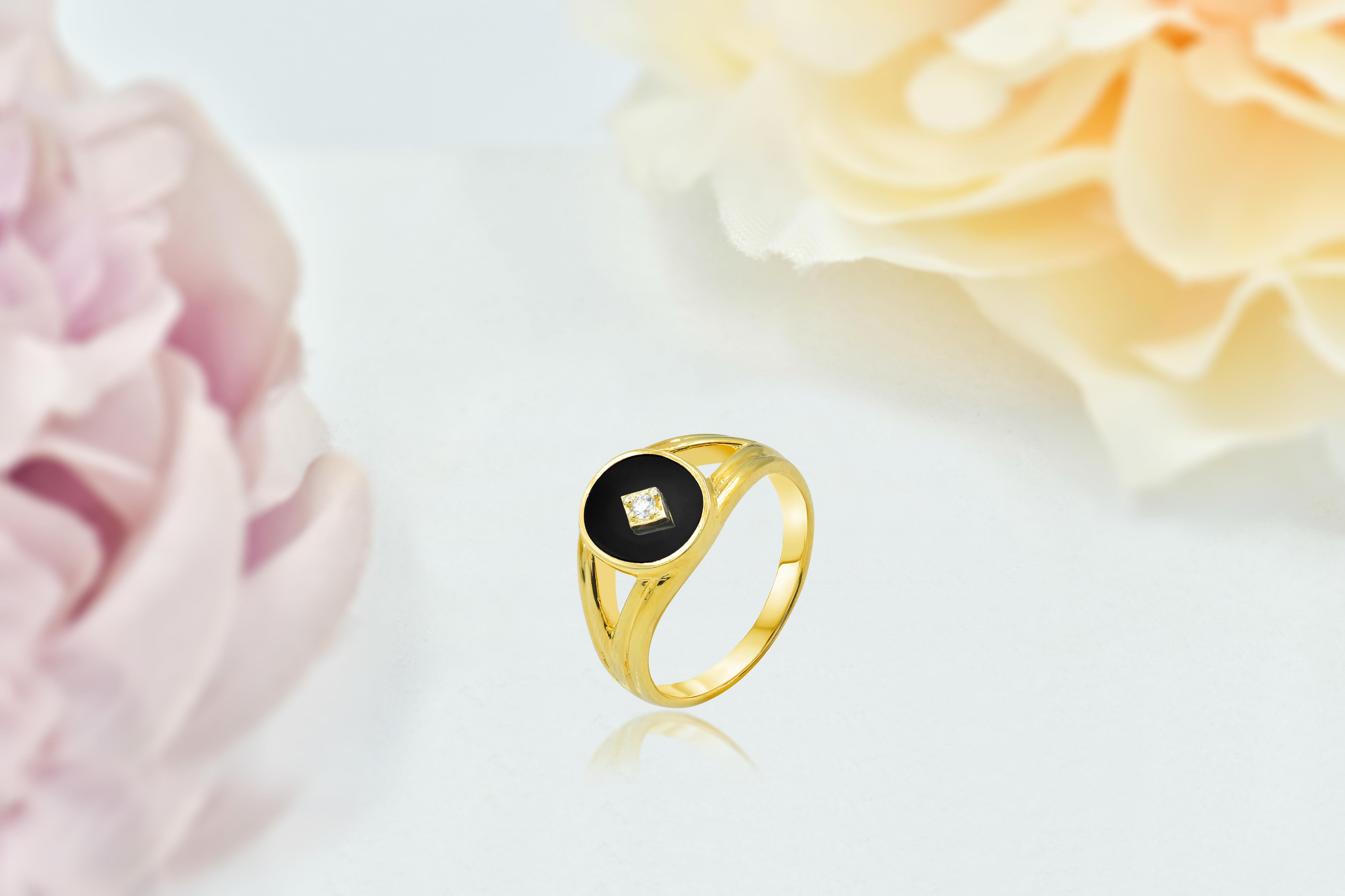 For Sale:  18K Gold filled Signet ring with Black onyx and 0.03 Carat Natural Diamond 8