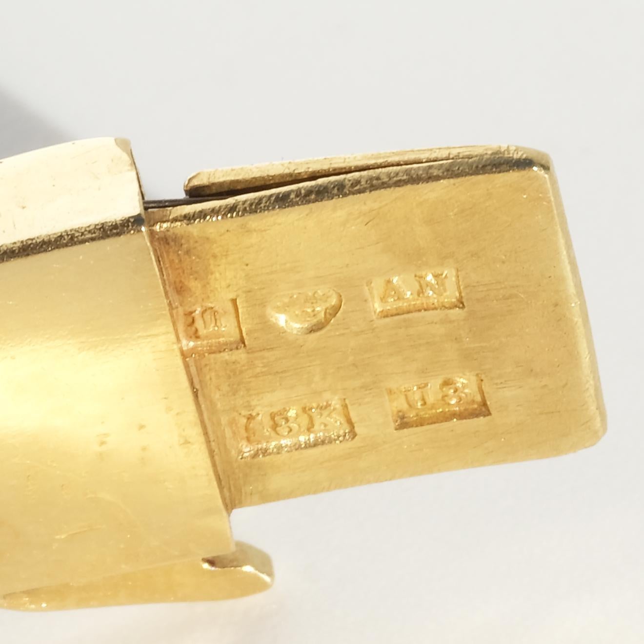 18K Gold Fixed Vintage Bracelet by Swedish Master Wiwen Nilsson Made 1946 For Sale 6