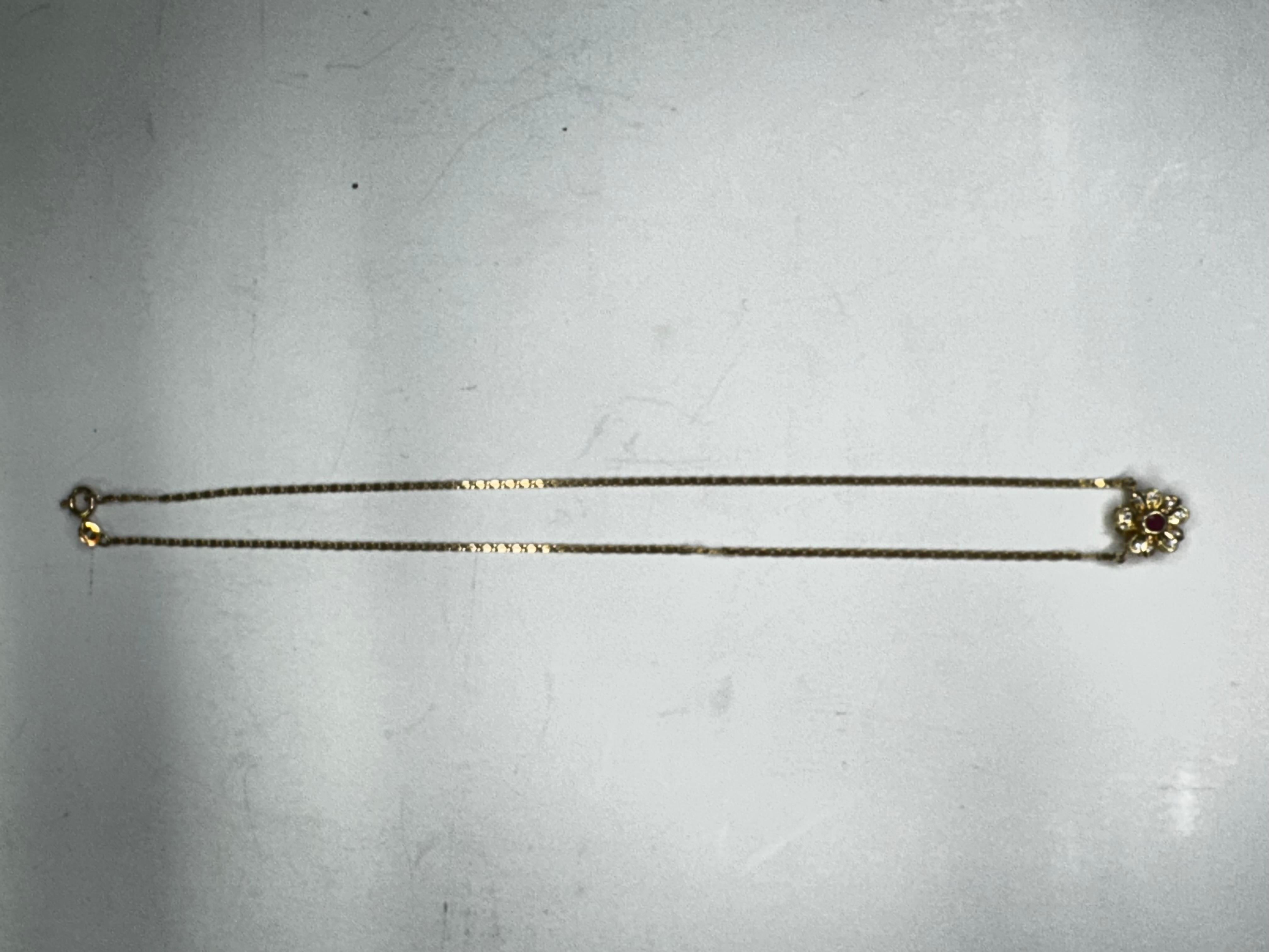 Collier de fleurs en or 18K en vente 3