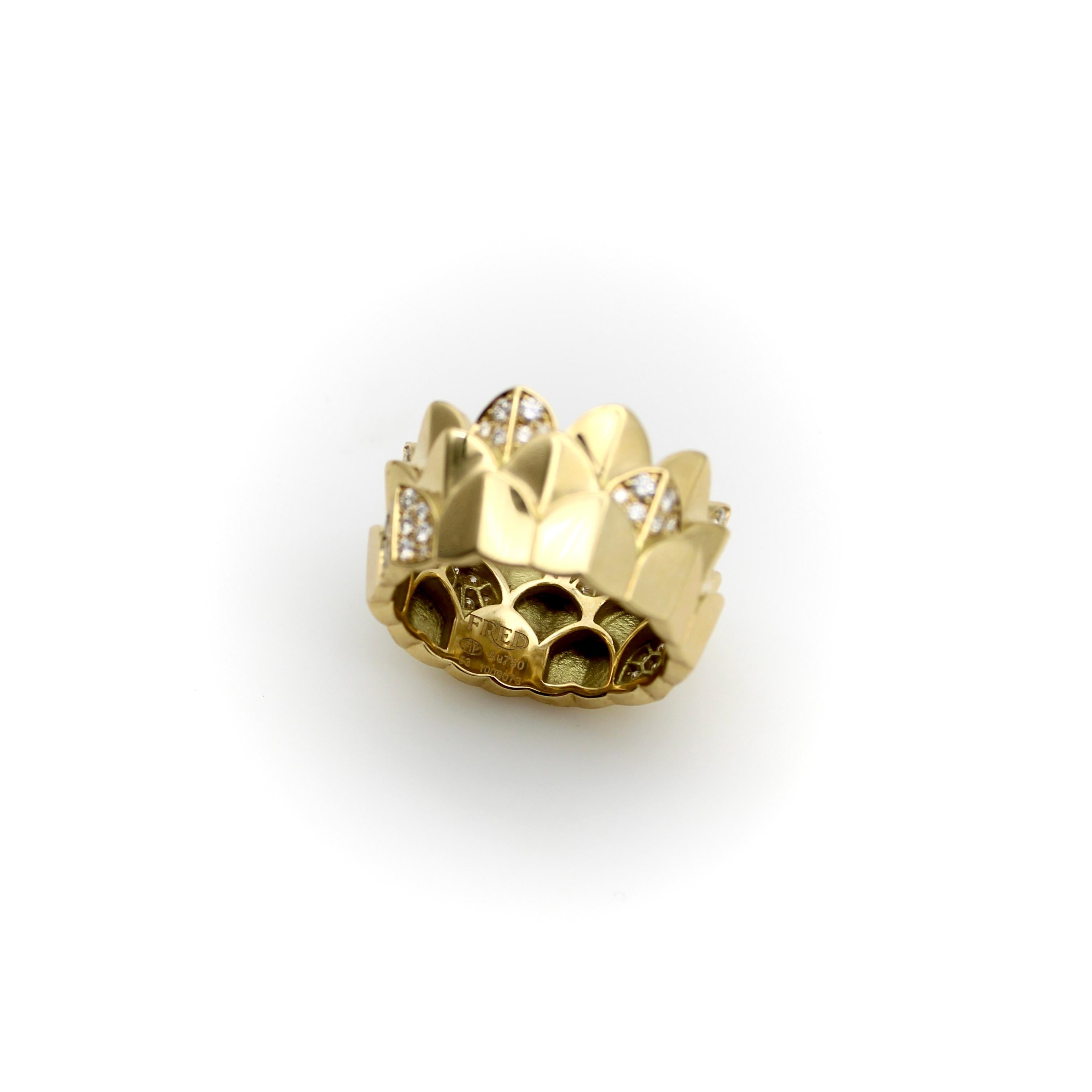 Taille brillant Bague en or 18 carats Fred of Paris à triple arc et diamants en vente