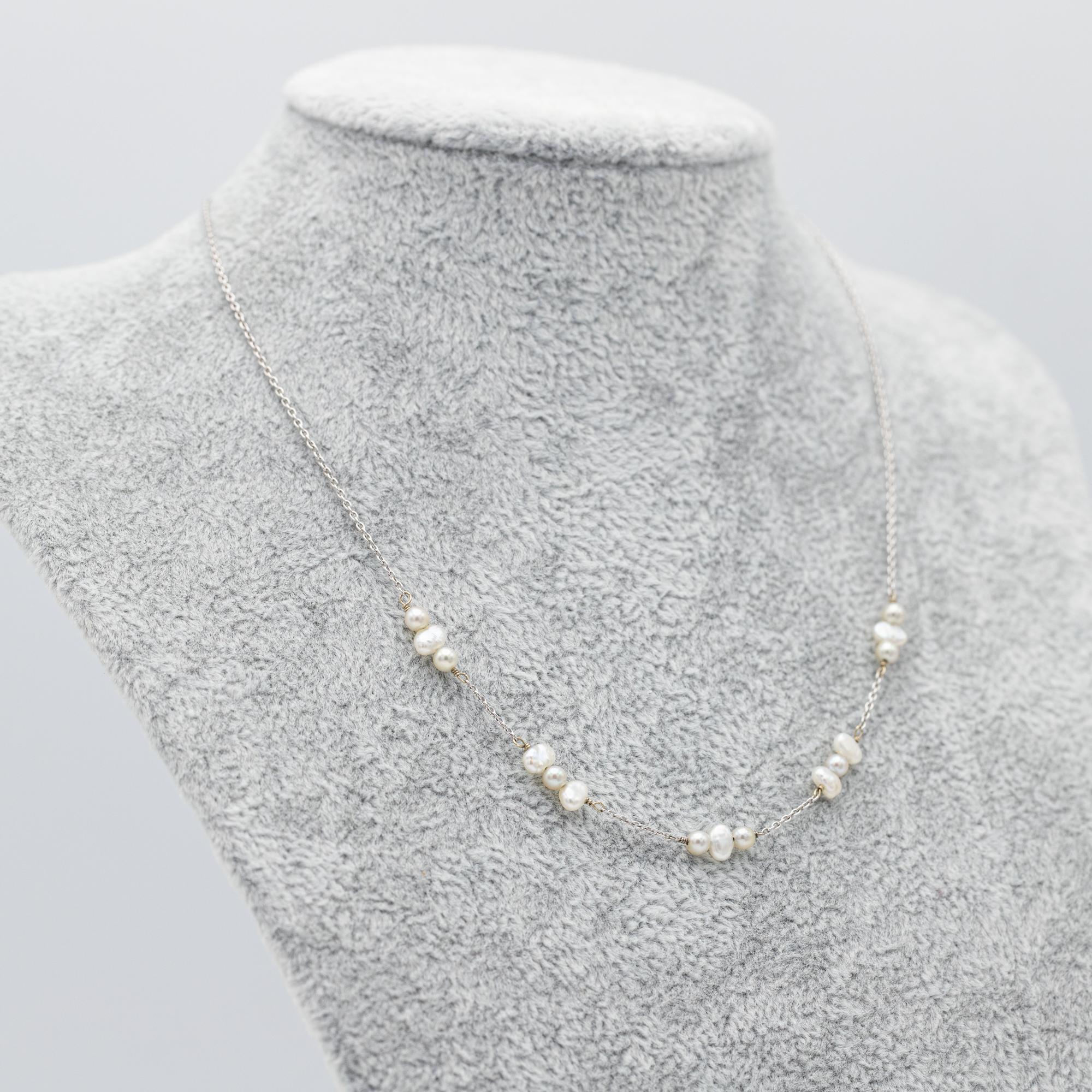 18k gold - French white gold pearl Necklace - Birthstone April - Thin chain 1