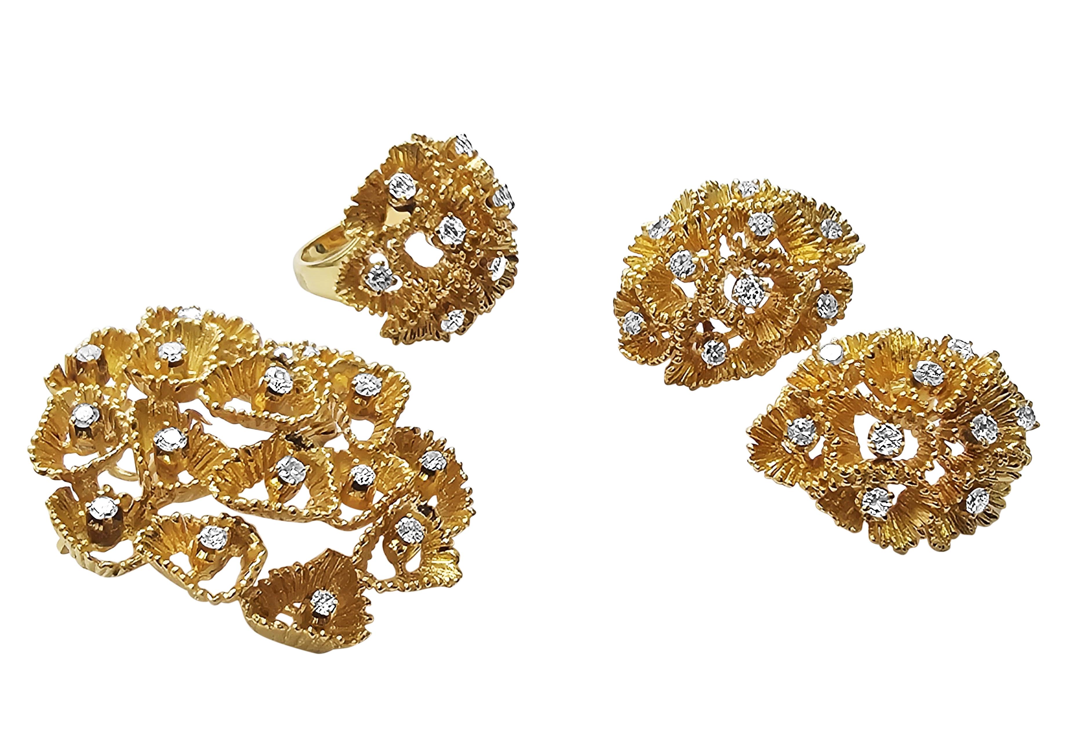 18k Gold Full Set: Ring, Earrings, Pendant/Pin For Sale 2