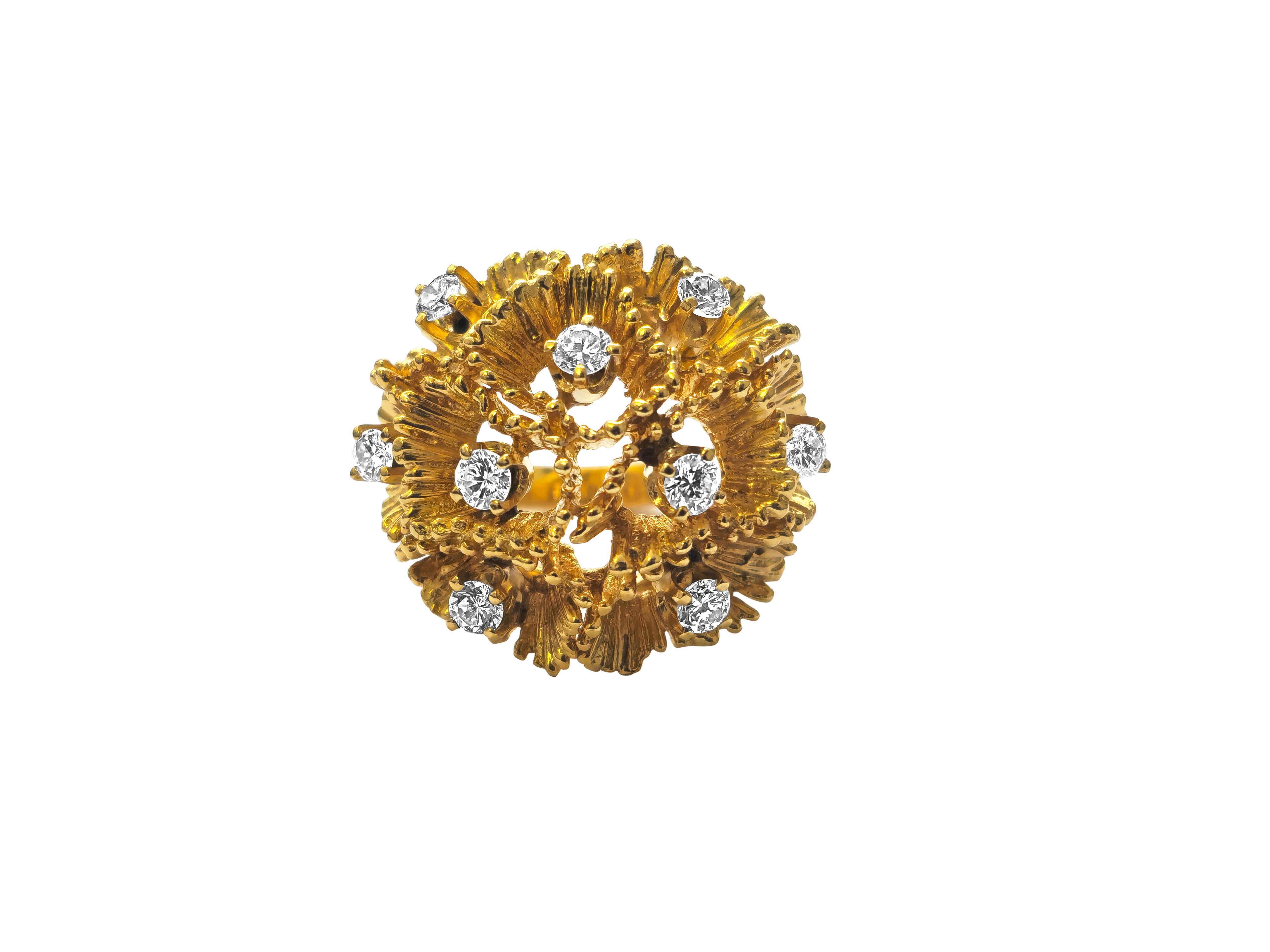 18k Gold Full Set: Ring, Earrings, Pendant/Pin For Sale 3
