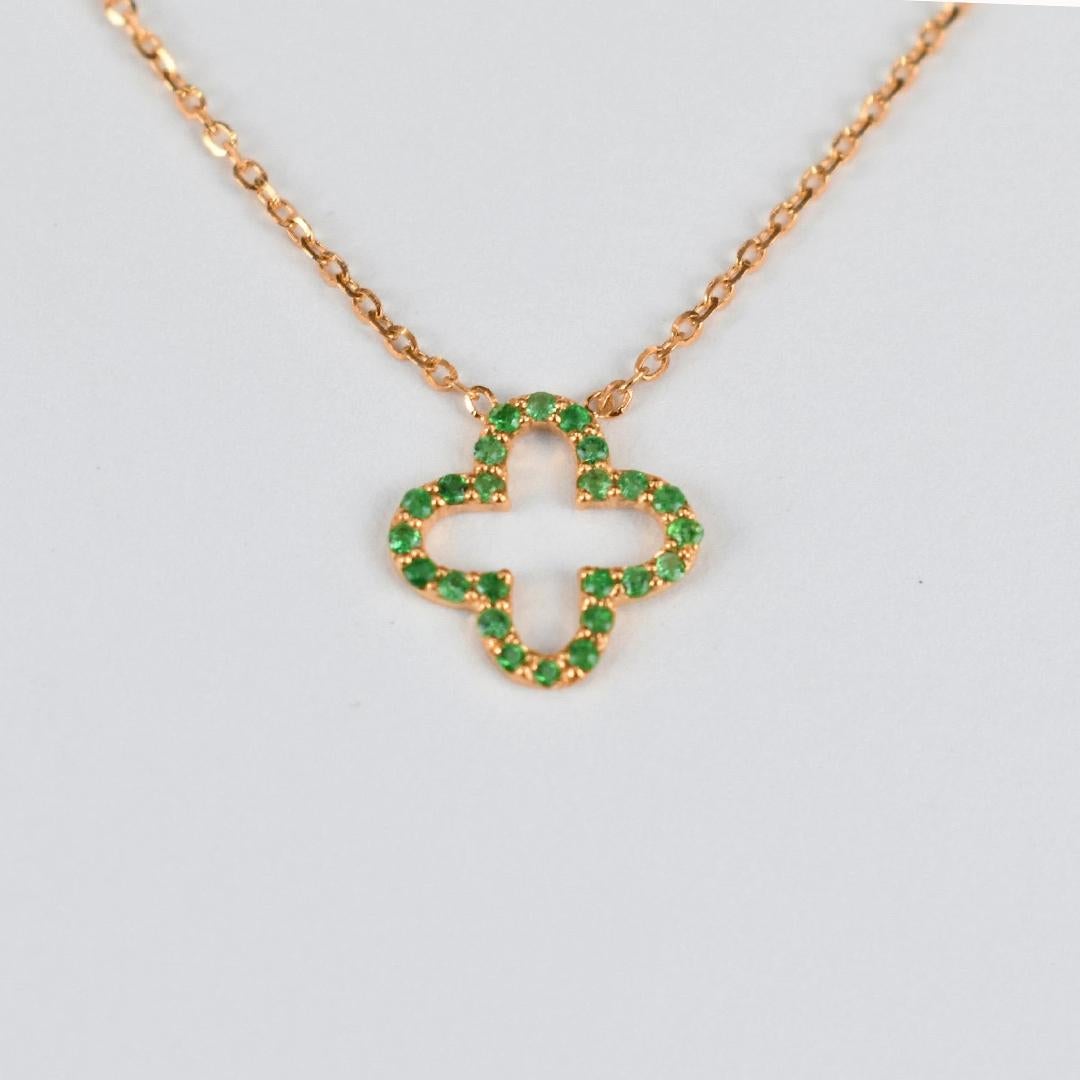 emerald shamrock necklace