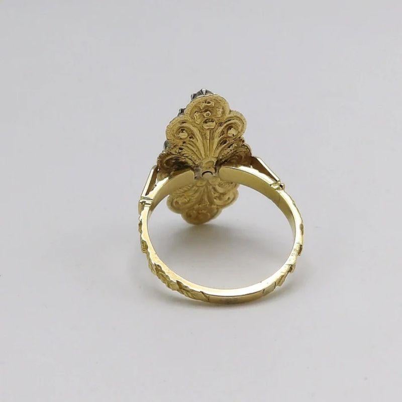 18K Gold Georgian Revival Ring with Rose Cut Diamonds Cluster In Good Condition For Sale In Venice, CA