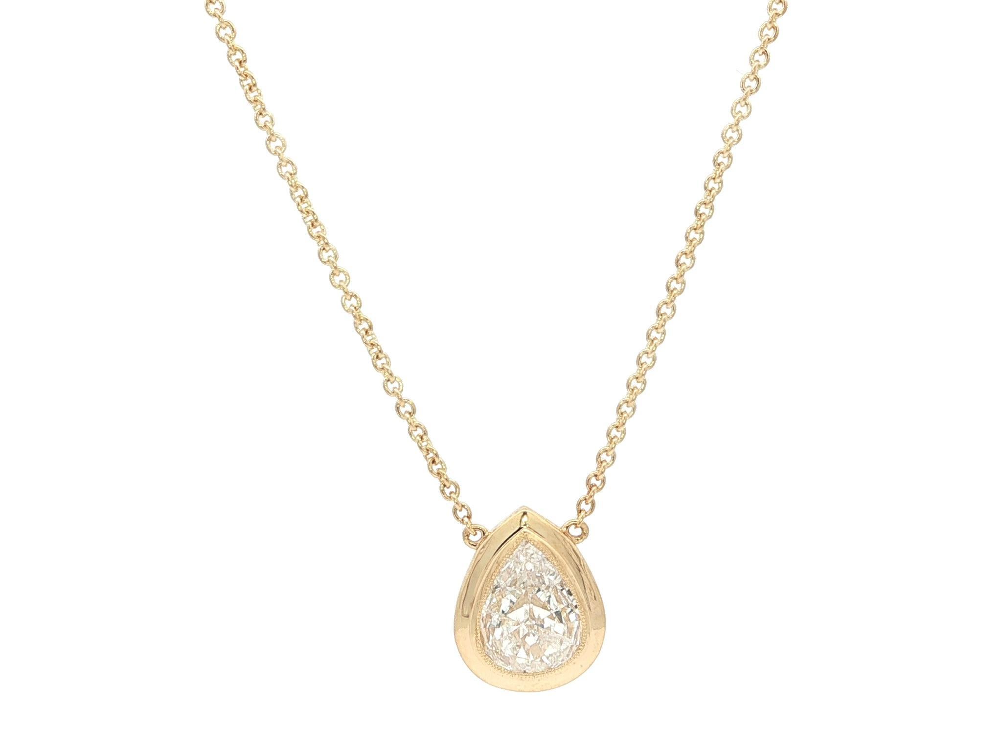 Collier pendentif en or 18k GIA 1.19ct Pear Bezel Diamond Solitaire Tear Drop