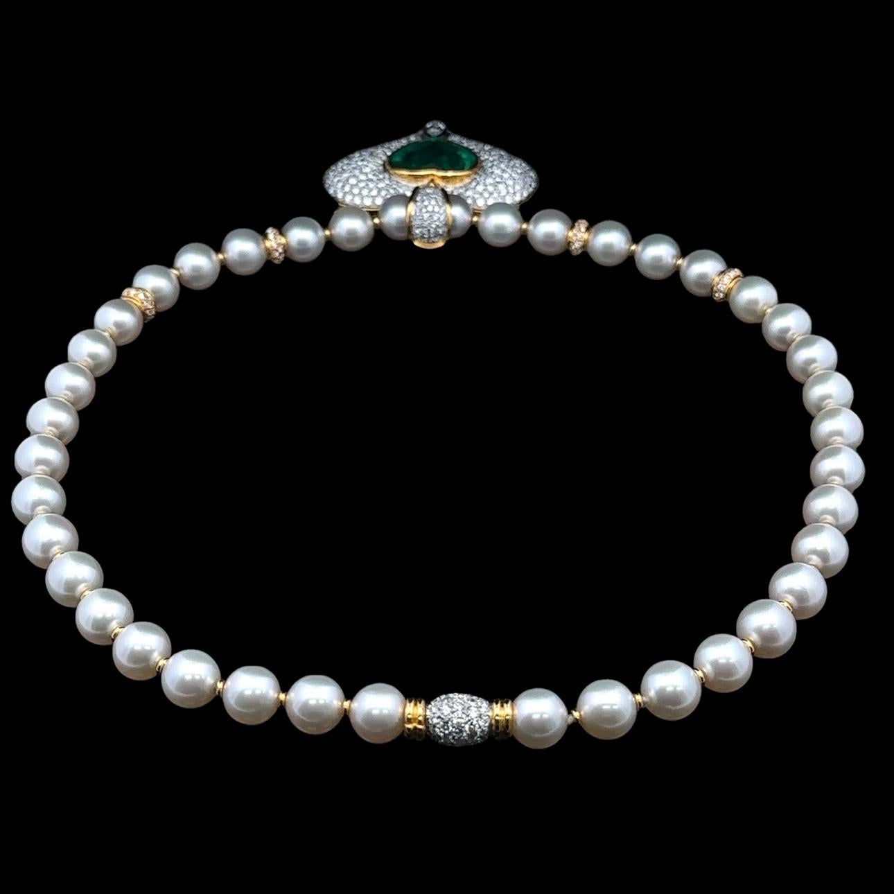 18 Karat Gold GIA 14,01 Karatw Smaragd Diamant Herzanhänger Anhänger Perlenkette im Angebot 8