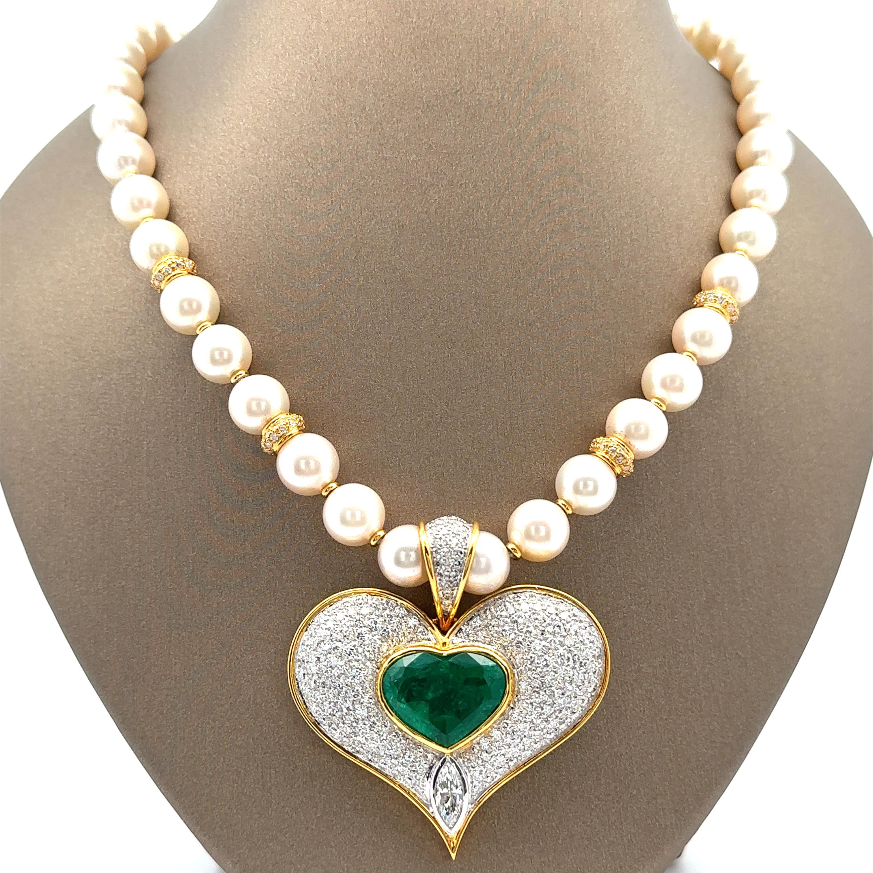 18 Karat Gold GIA 14,01 Karatw Smaragd Diamant Herzanhänger Anhänger Perlenkette im Angebot 9