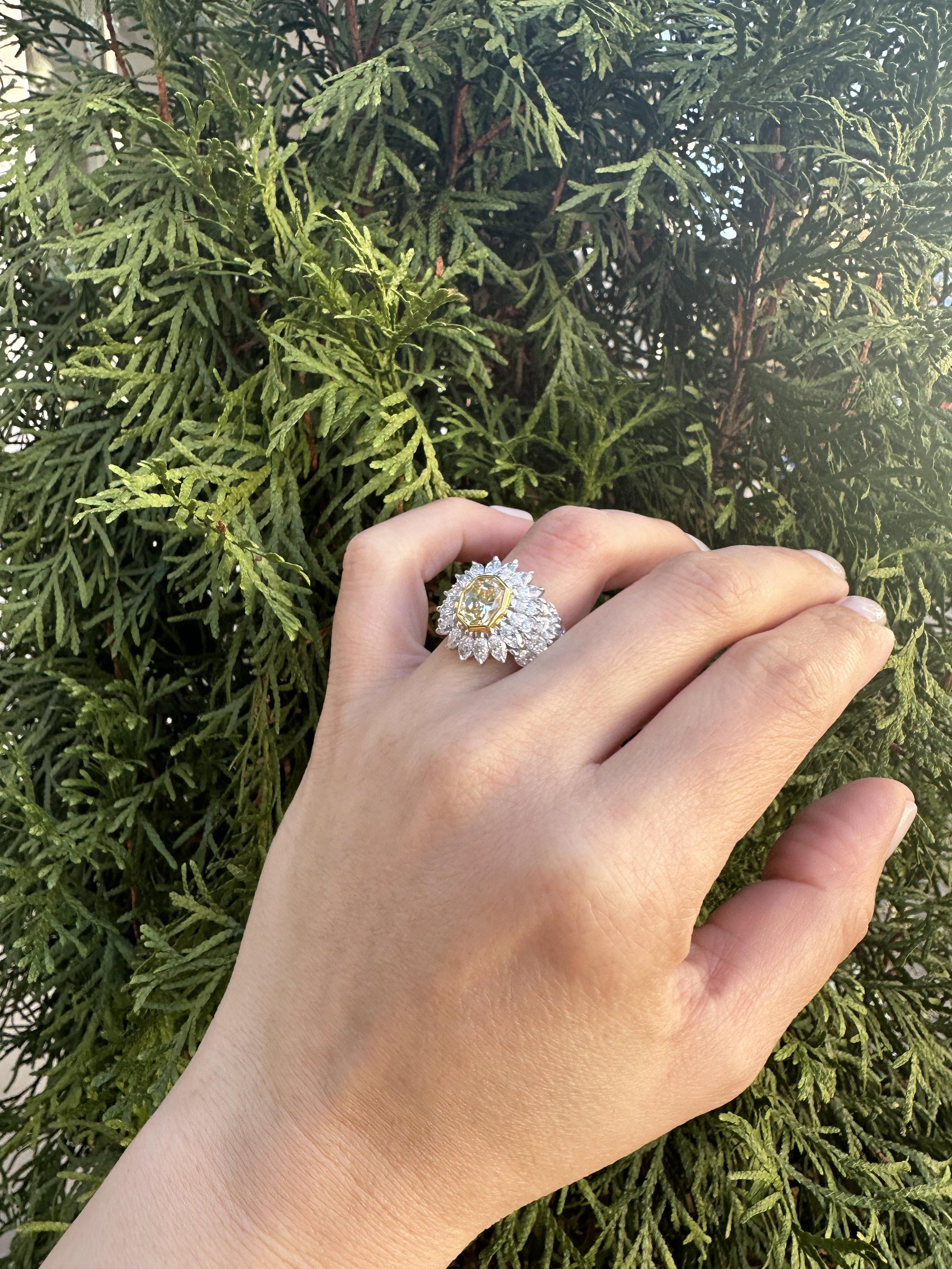 18k Gold GIA 7.24ctw Octagonal Fancy Yellow and White Marquise Diamond Ring For Sale 1