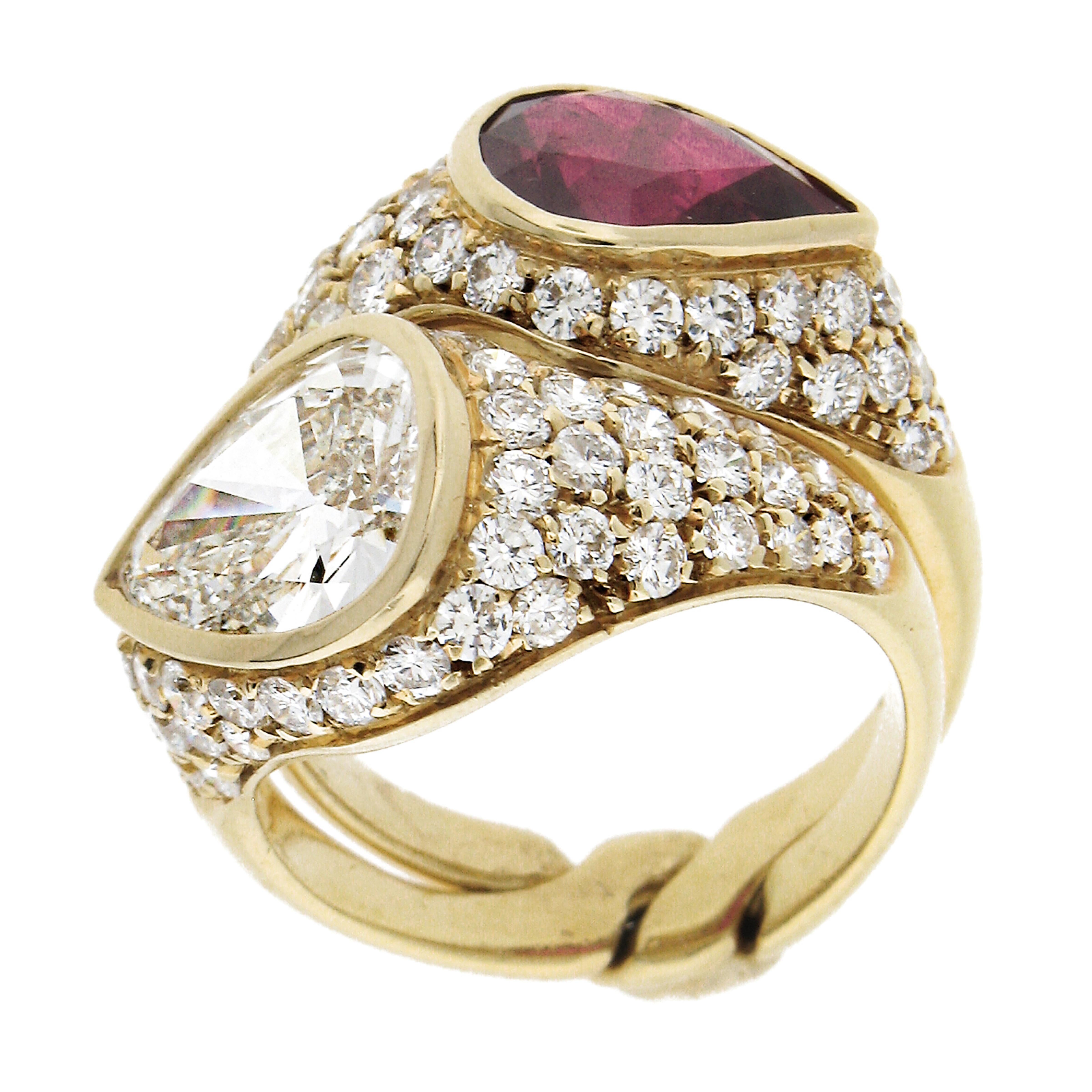 Anello a incastro Moi Et Toi Bypass in oro 18k GIA 7,78ctw Pear Ruby & Diamond in vendita 3