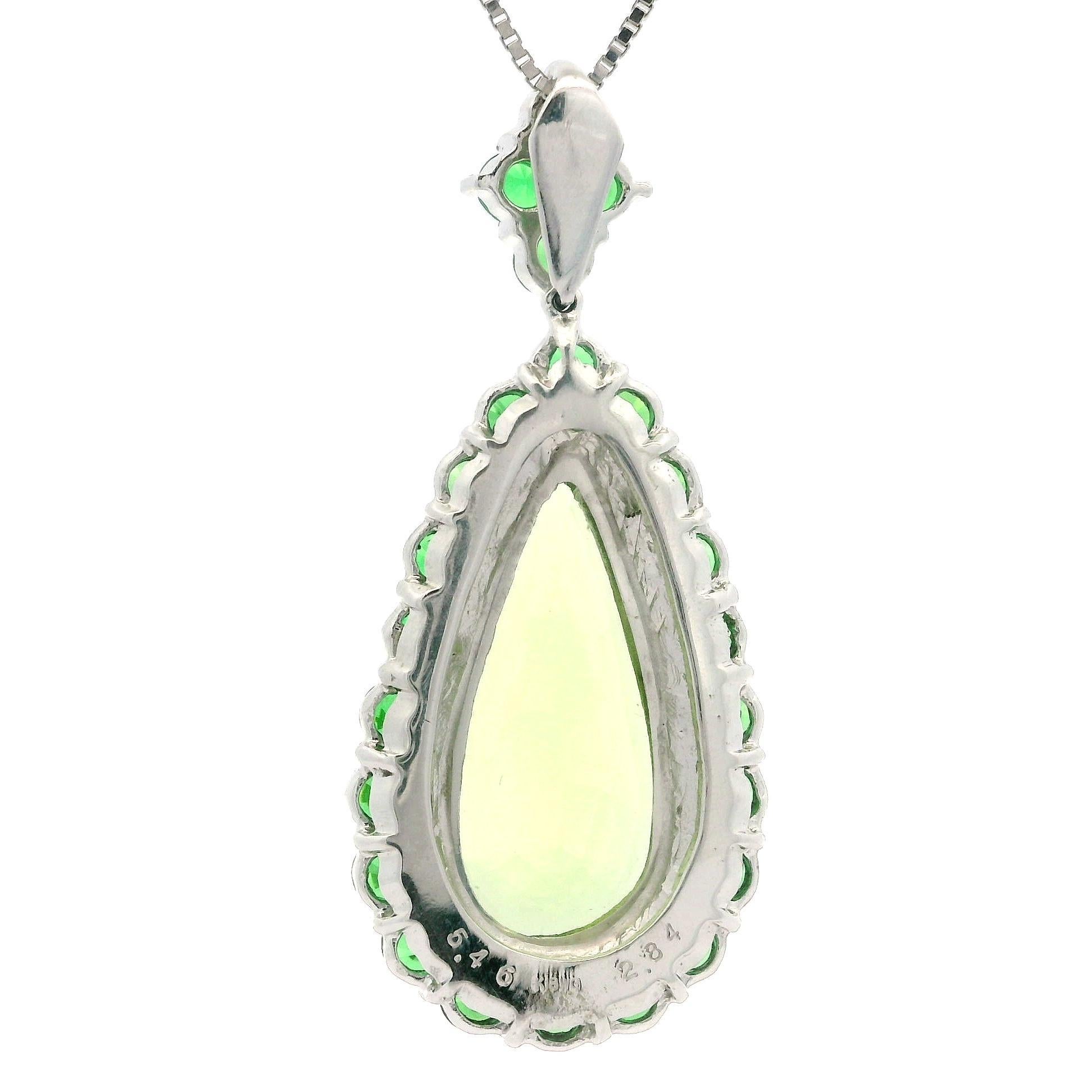 Collana con ciondolo a goccia in oro 18k GIA 8,3ctw GREEN Peridot Tsavorite Halo Large in vendita 5