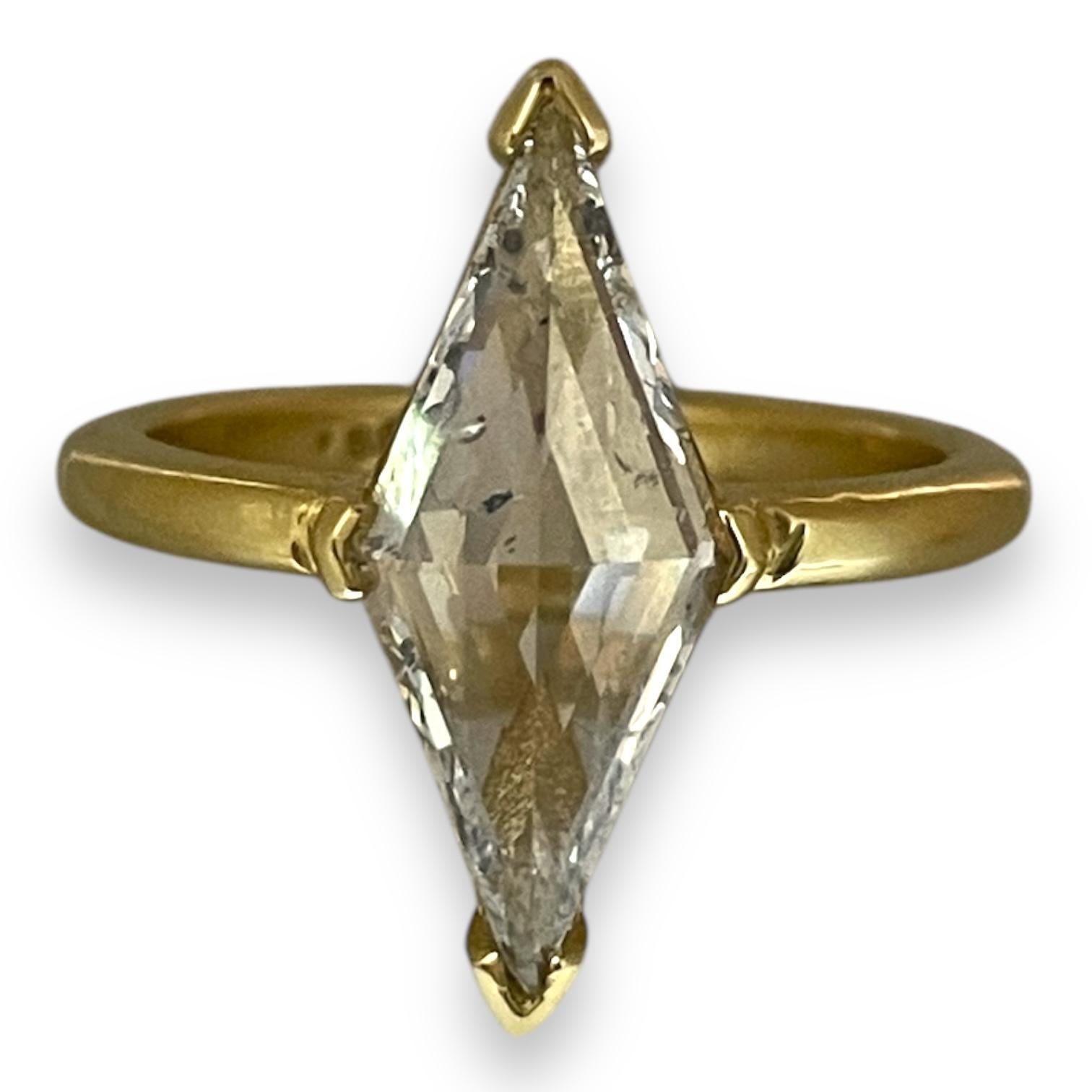 Modern 18K Gold GIA Certified 2.02ct Lozenge-Cut Diamond Ring For Sale