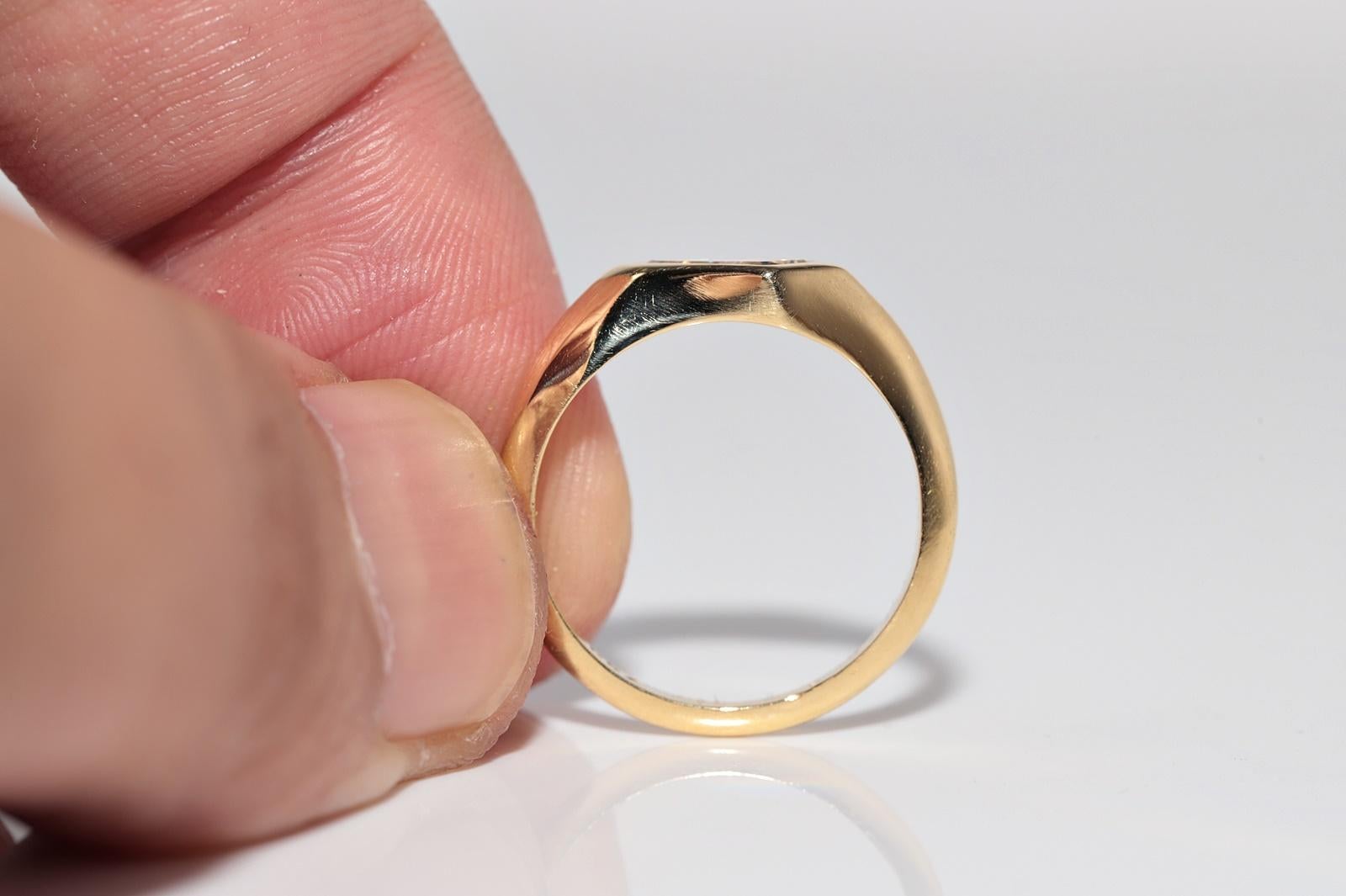 Anillo solitario de oro de 18 quilates con diamante de talla escalonada natural modificado con certificado GIA en venta 2