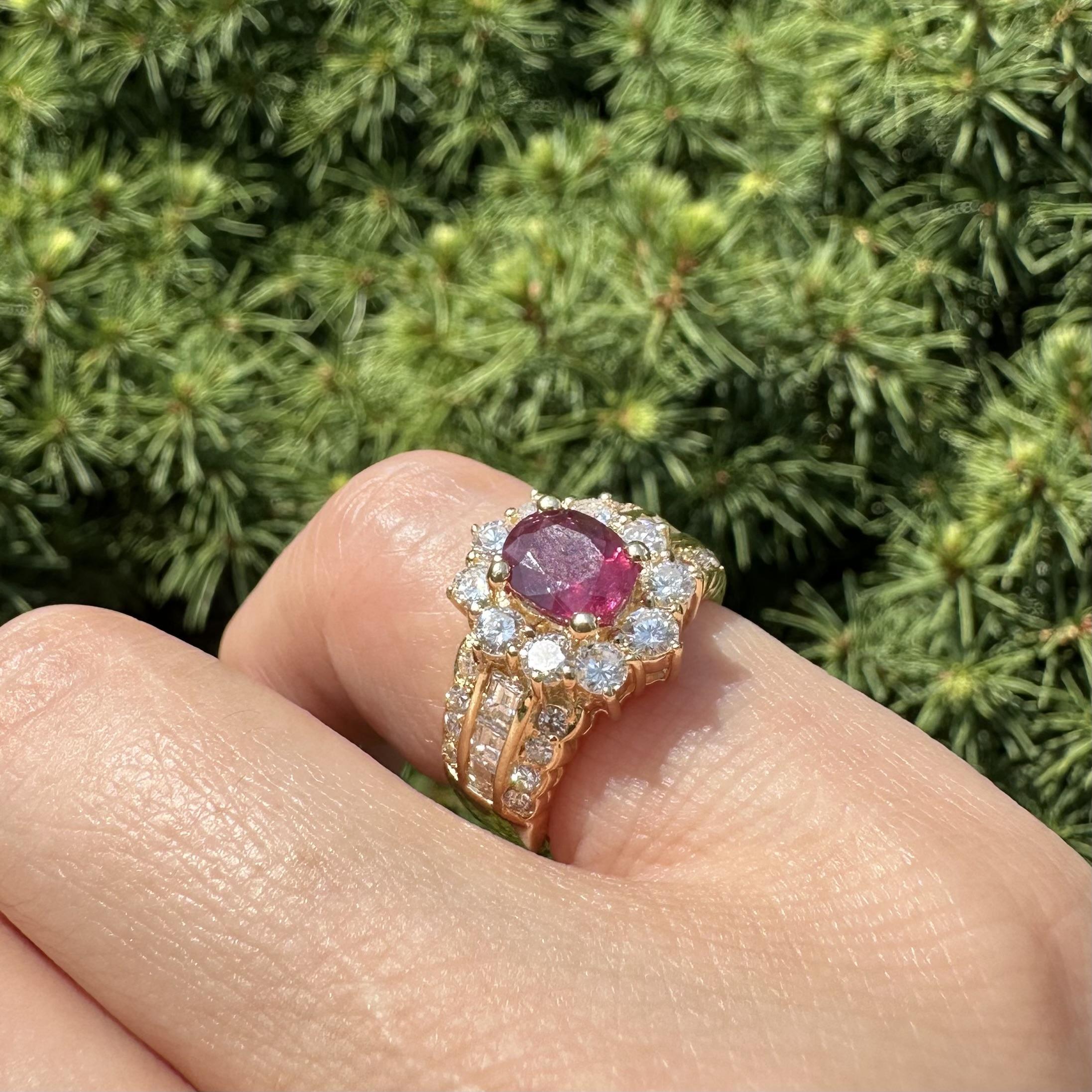 Anello da cocktail floreale con rubino ovale e diamanti in oro 18k GIA di alta qualità da 2,81ctw in vendita 13