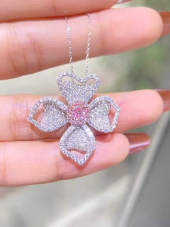 18k Gold GIA Pink Diamond Flower Necklace with 1.68ct Side Stones