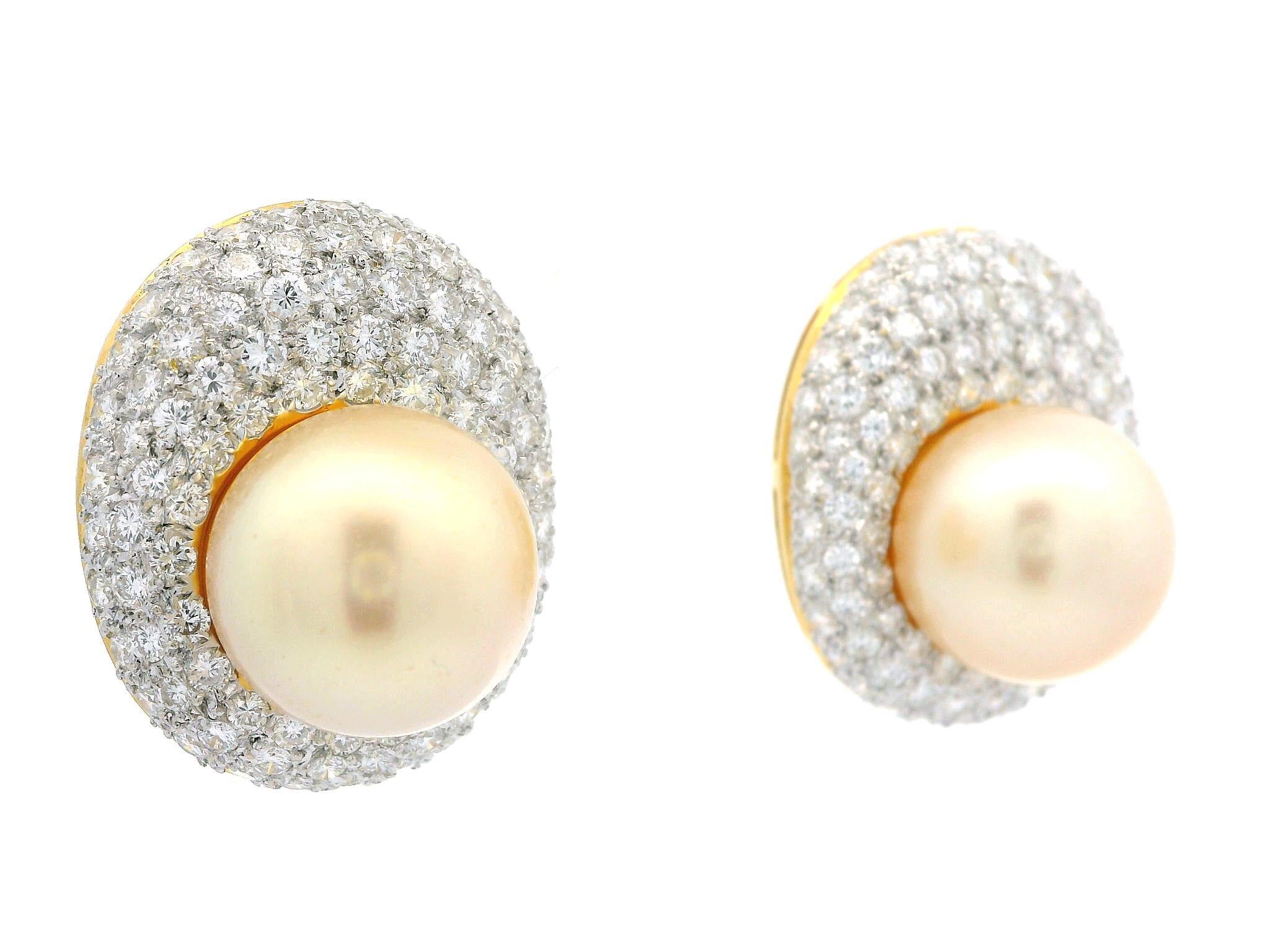 Round Cut 18k Gold GIA Saltwater Golden Pearls 8ctw Pave Set Diamond Oval Button Earrings For Sale