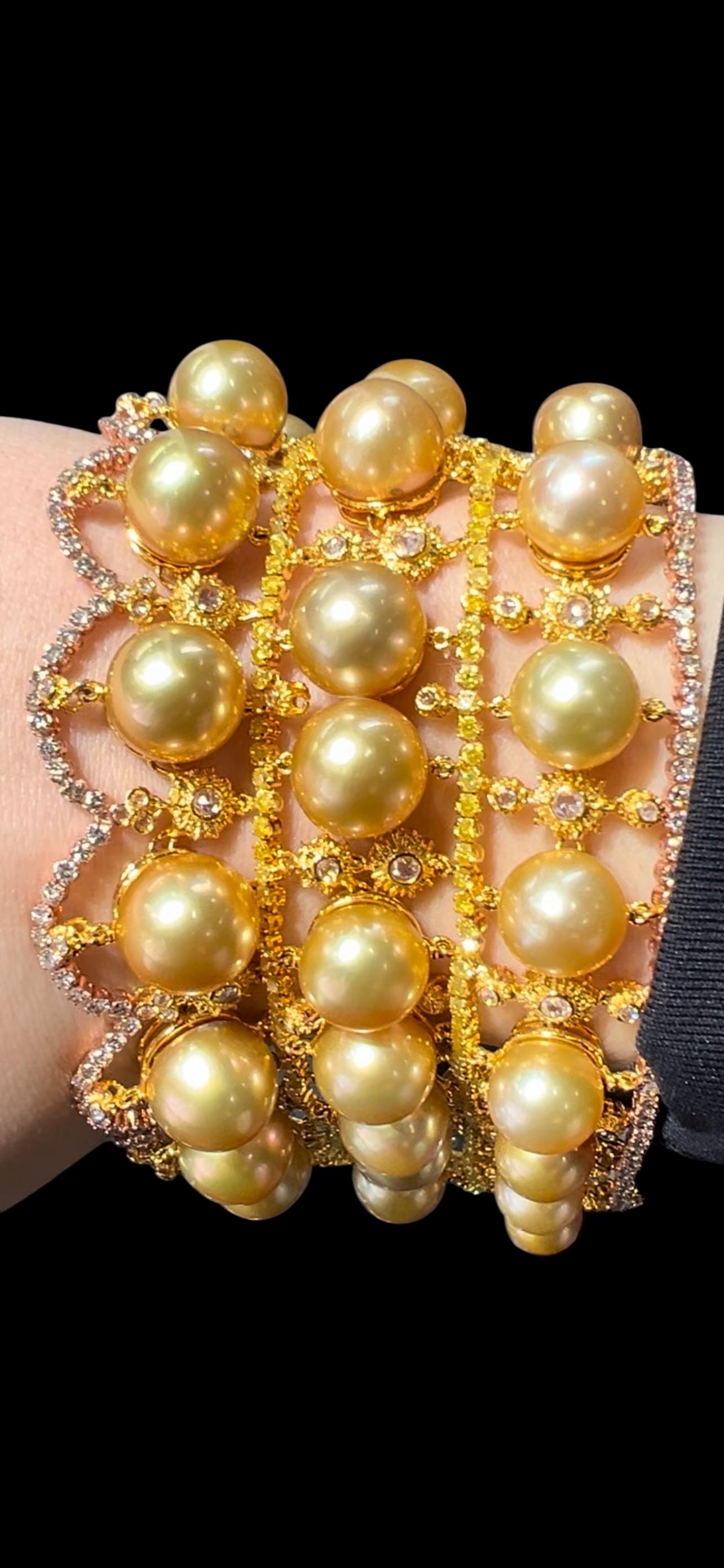Bracciale in oro 18 carati con perle dorate dei mari del sud e diamanti da 11,00 carati - Design/One su misura in vendita 1