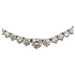 18 Karat Gold abgestufte Diamant-Tennis-Halskette „Riviera“ 10,83 Karatw