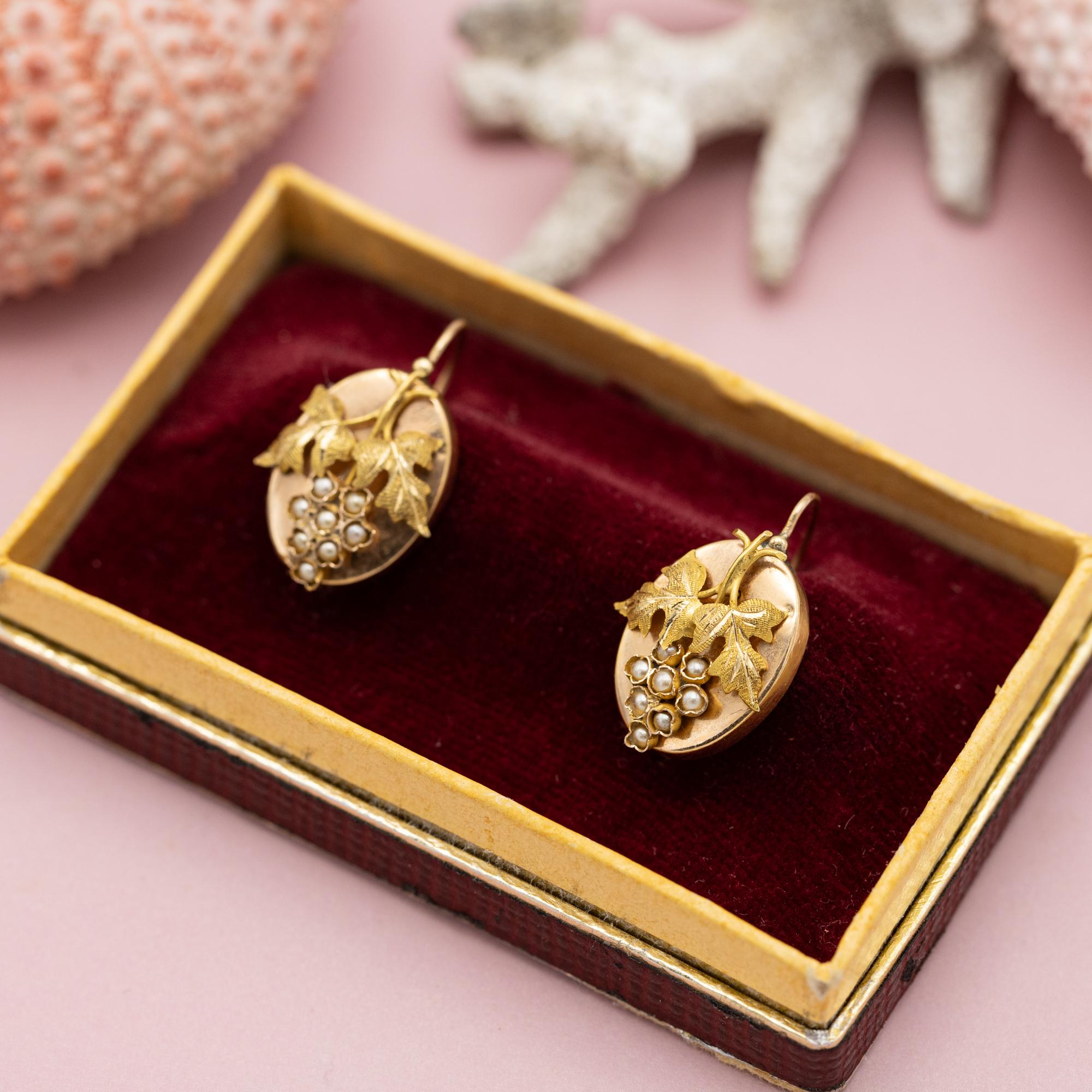 18K gold grapes earrings - Antique sleepers, Victorian Dormeuses - Art Nouveau 5