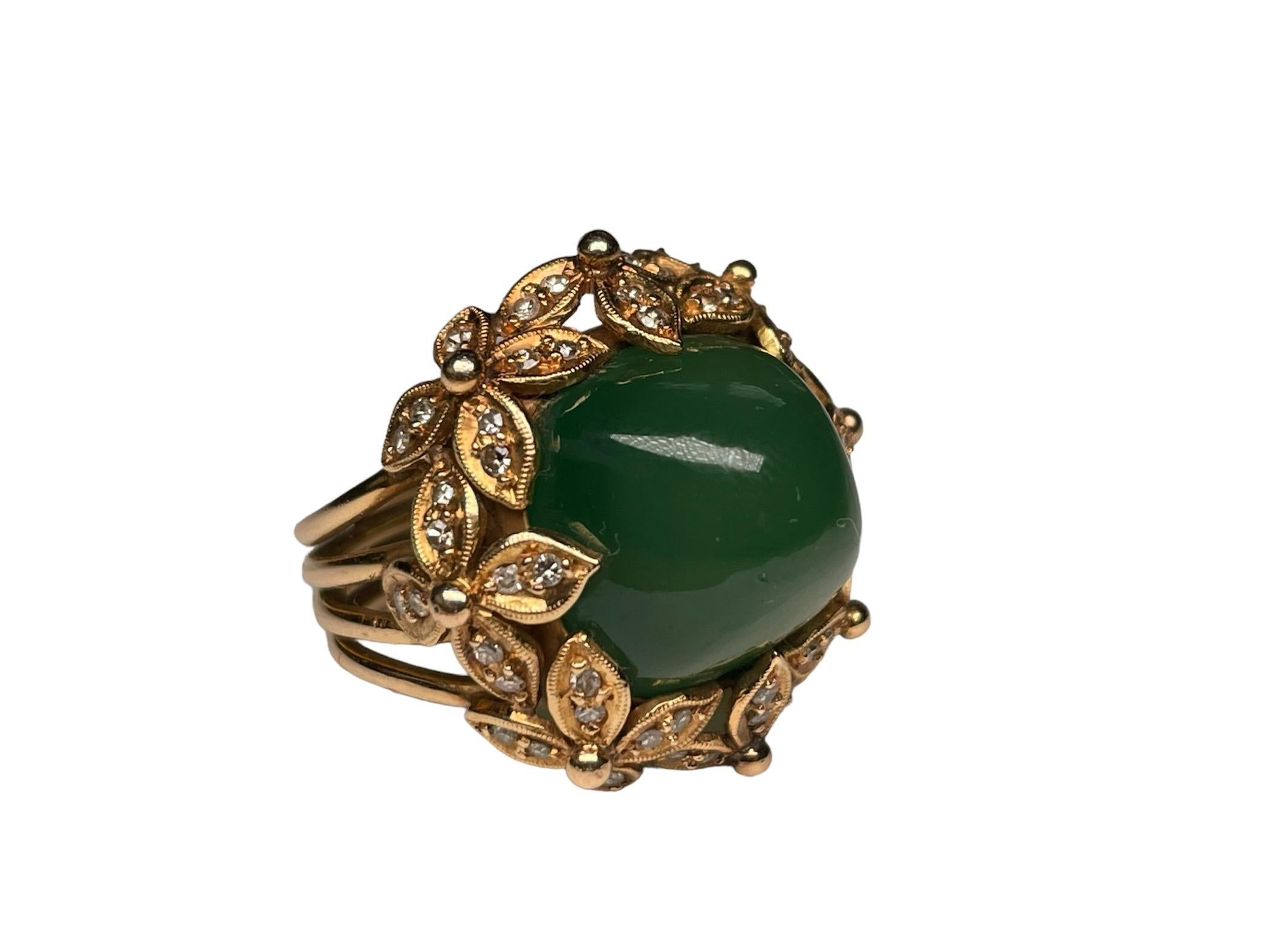 Brilliant Cut 18K Gold Green Crystal And Diamond Dome Ring For Sale