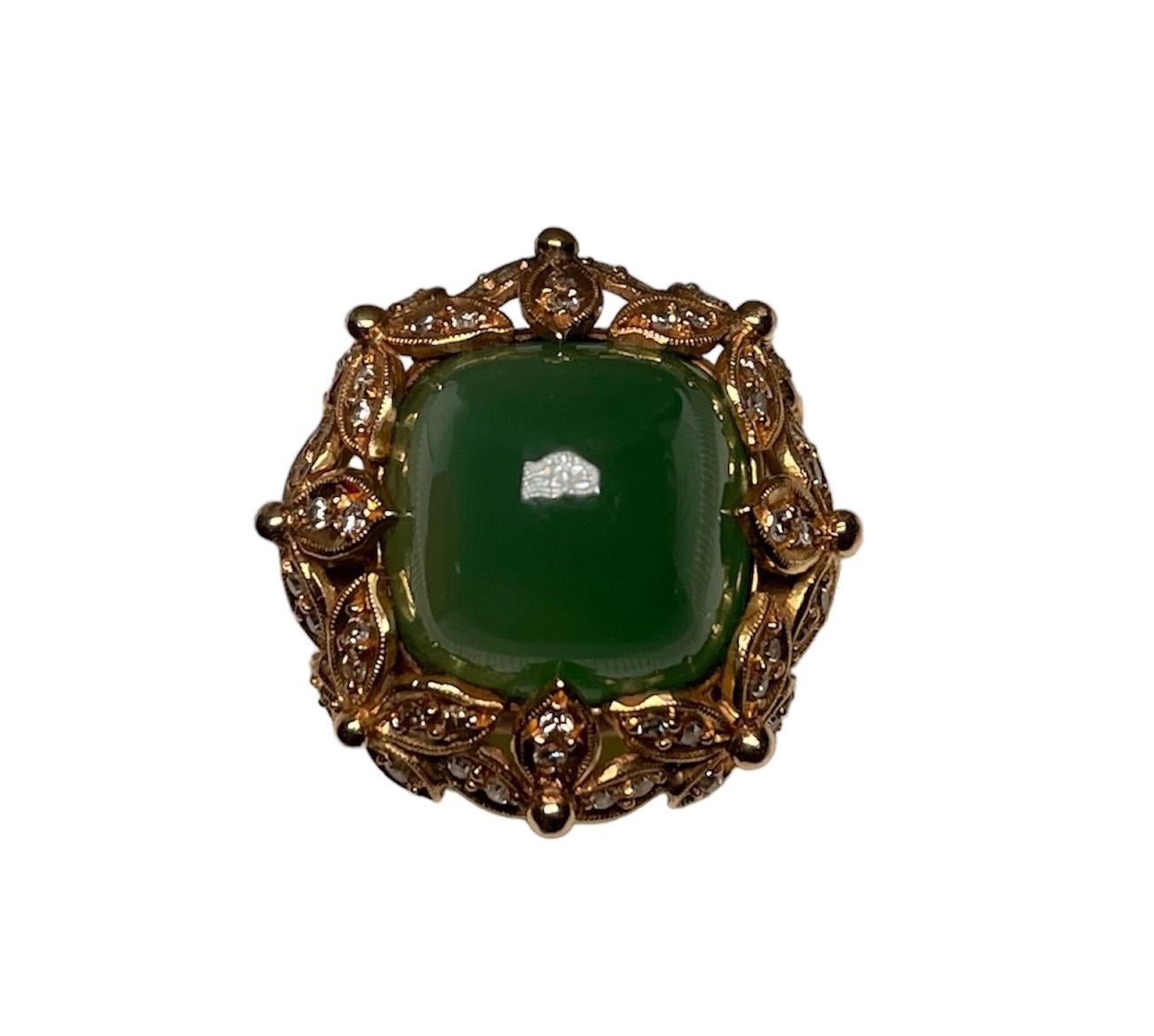 18K Gold Green Crystal And Diamond Dome Ring For Sale 1
