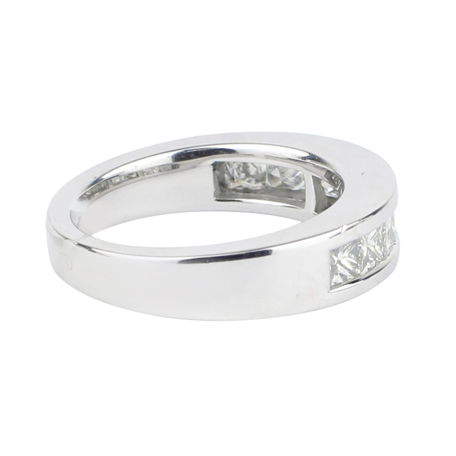 Mixed Cut 18k Gold Half Eternity Diamond Ring For Sale