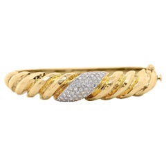 18K Gold Hammered Finish Diamond Pave Bangle Bracelet