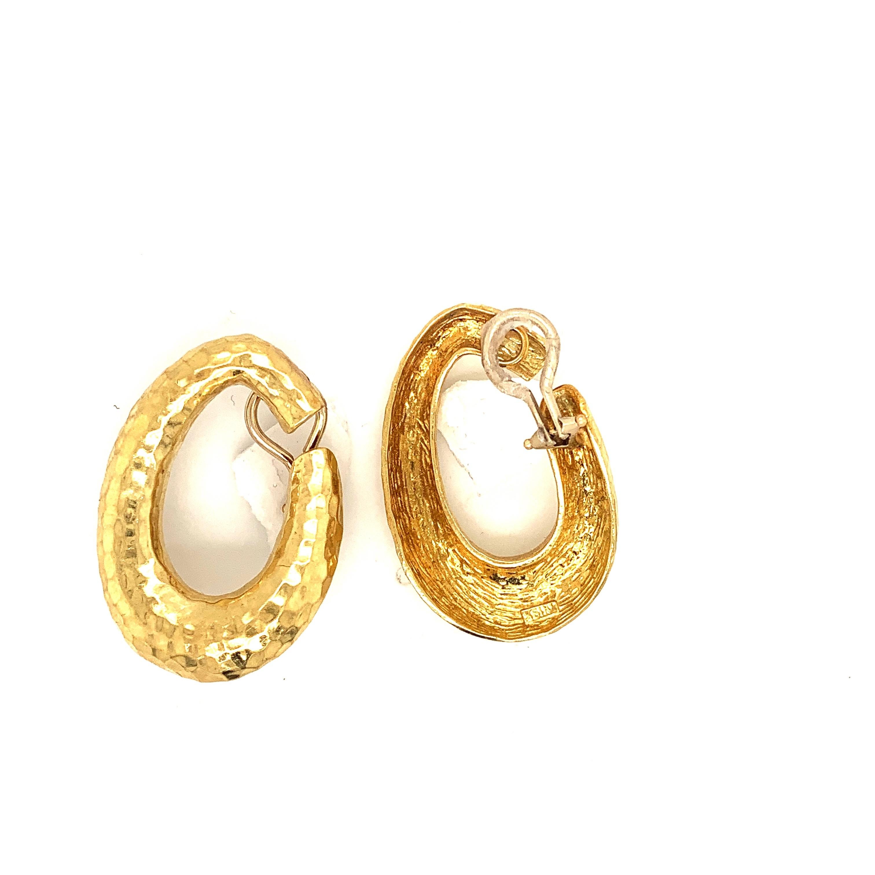 18 karat gold earrings