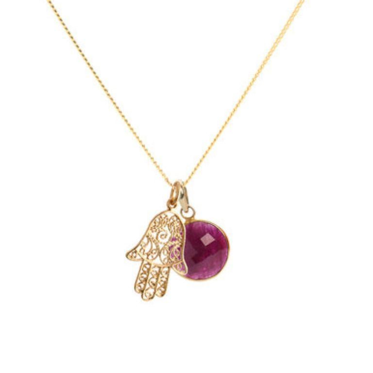 18K Gold Hamsa Amulet + Amethyst Crown Chakra Pendant Necklace In New Condition For Sale In London, GB