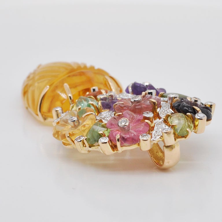 18K Gold Hand-Carved Citrine Tourmaline Amethyst Diamond Bouquet Pendant brooch In New Condition In Jaipur, Rajasthan