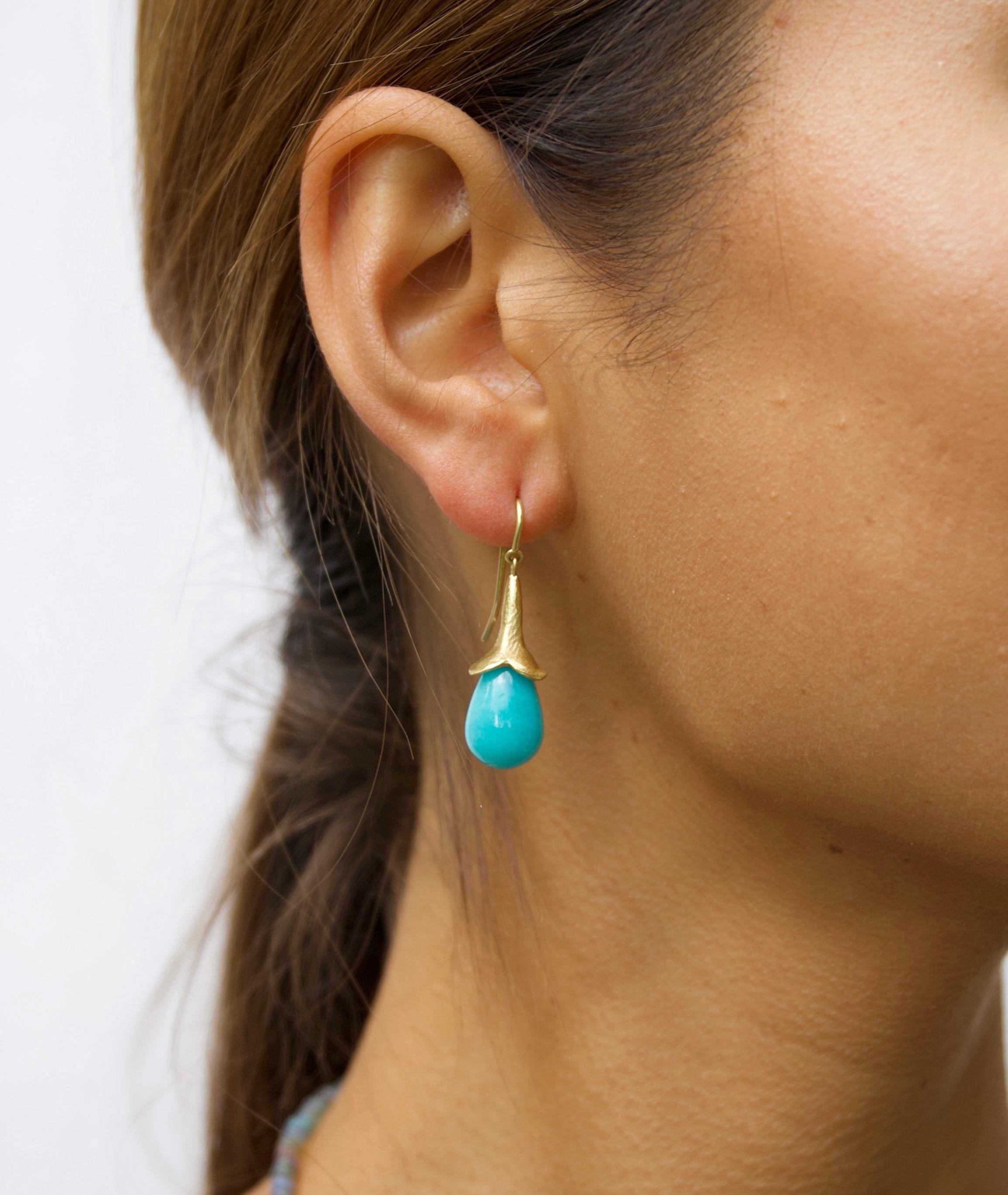 Artisan 18k Gold Hook Earrings with Pear-Shaped Amazonite Drops For Sale