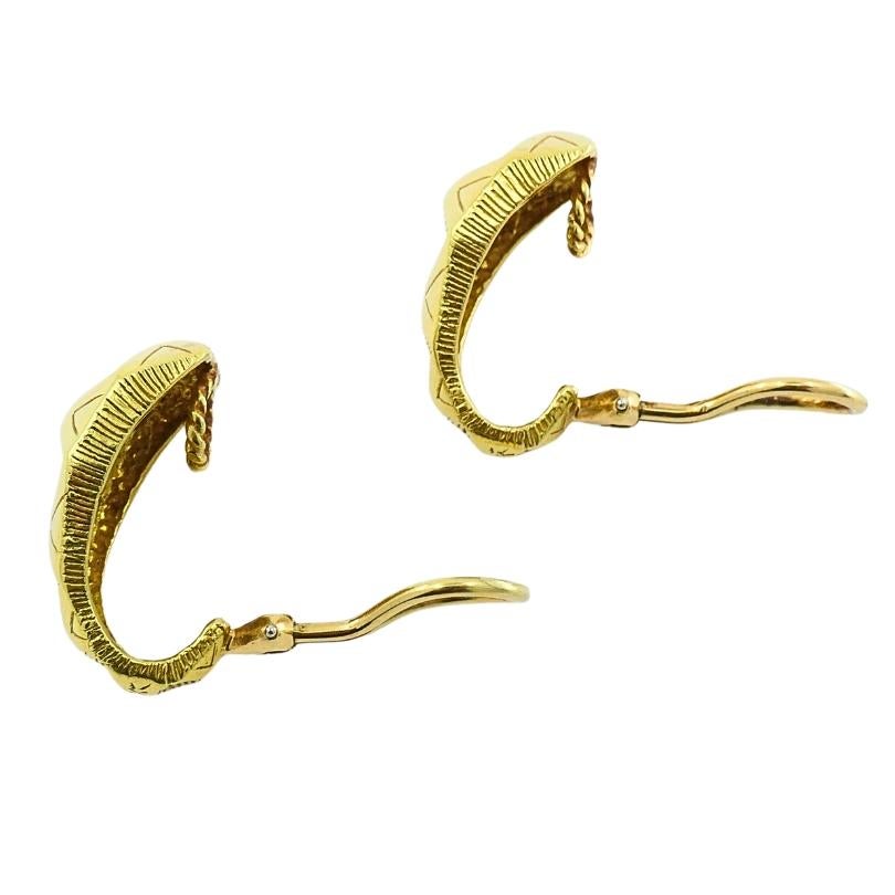 Boucles d'oreilles en or 18k Géométrique en vente 2