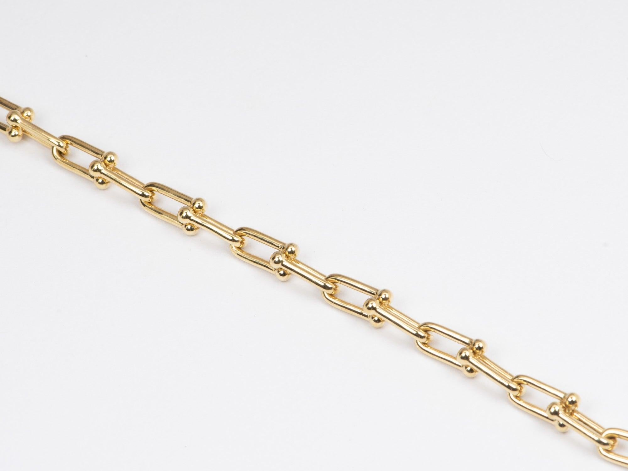 Bracelet à maillons en fer à cheval en or 18 carats 8 g+ style designer R2132 Neuf - En vente à Osprey, FL