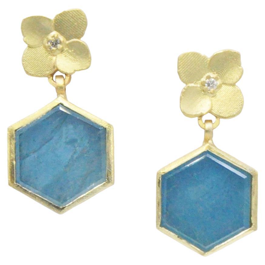 18k Gold Hydrangea and Hexagonal Aquamarine Slice Earrings For Sale