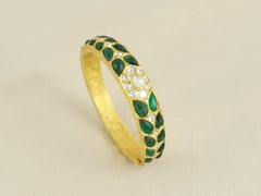18K Gold Indian Emerald and natural diamond Polki bangle with engraving at back