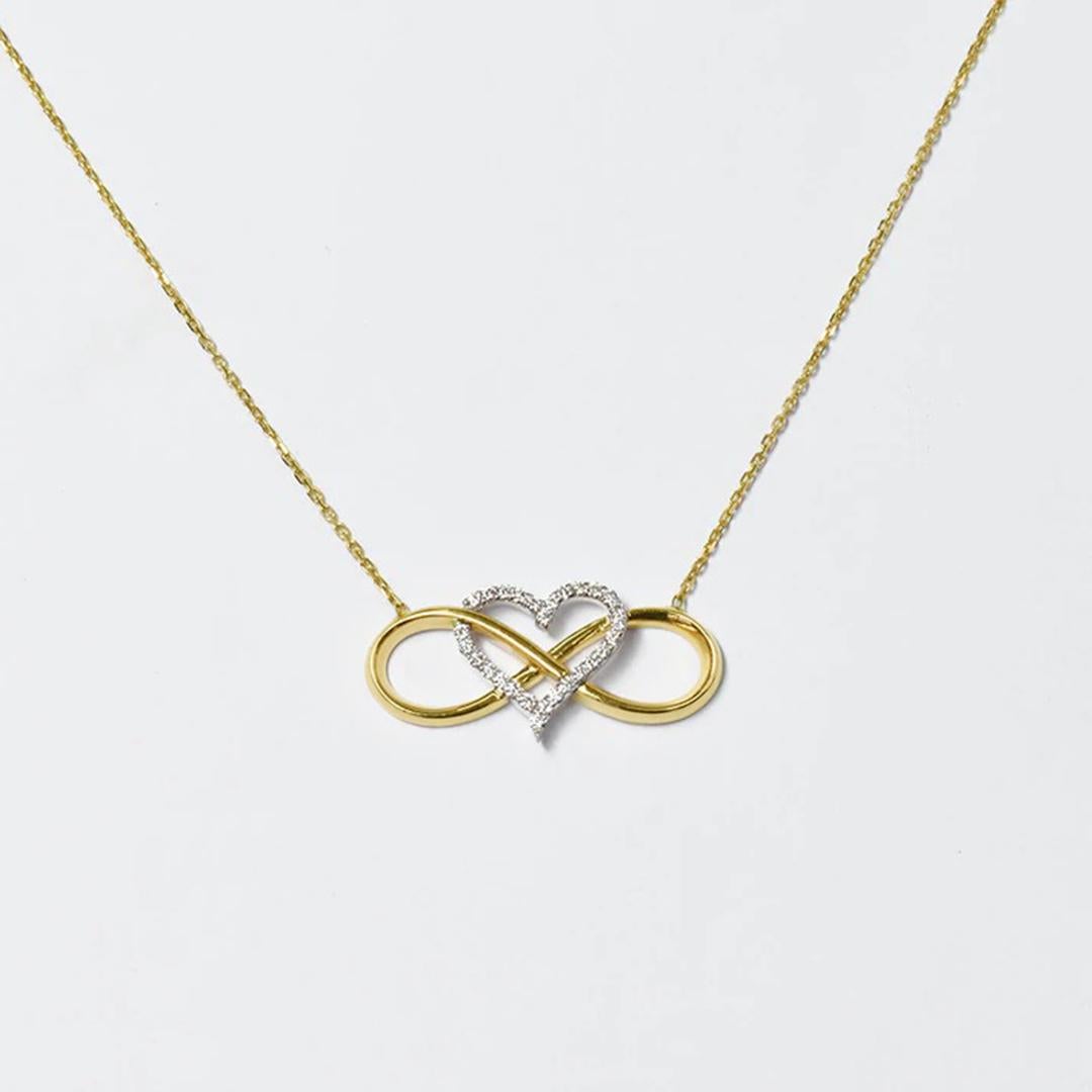 18 Karat Gold Unendlichkeit Herz-Halskette Diamant-Herz-Halskette Valentine Jewelry im Zustand „Neu“ im Angebot in Bangkok, TH