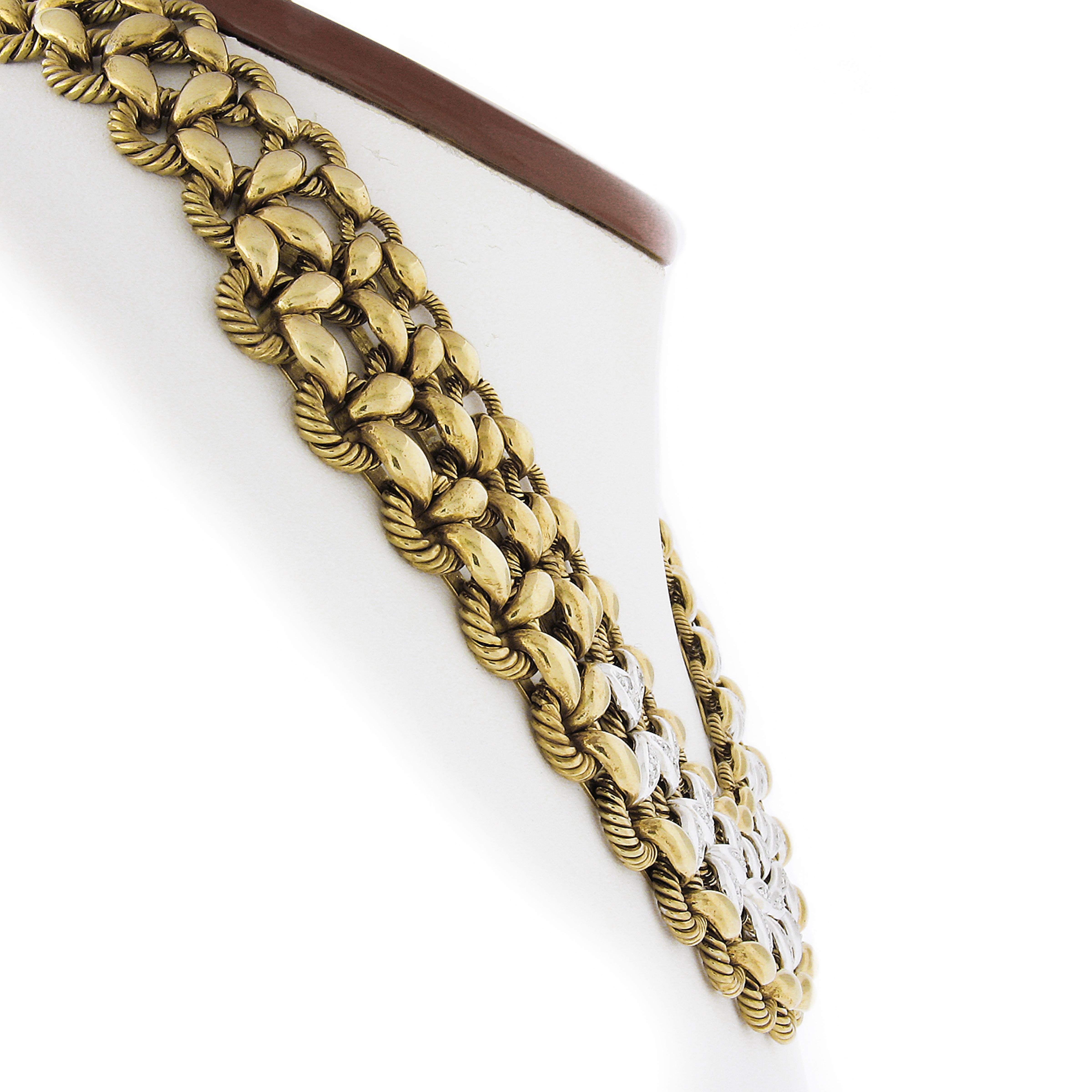 Taille ronde Collier en or 18k avec câbles et maillons polis ornés de diamants imbriqués en vente