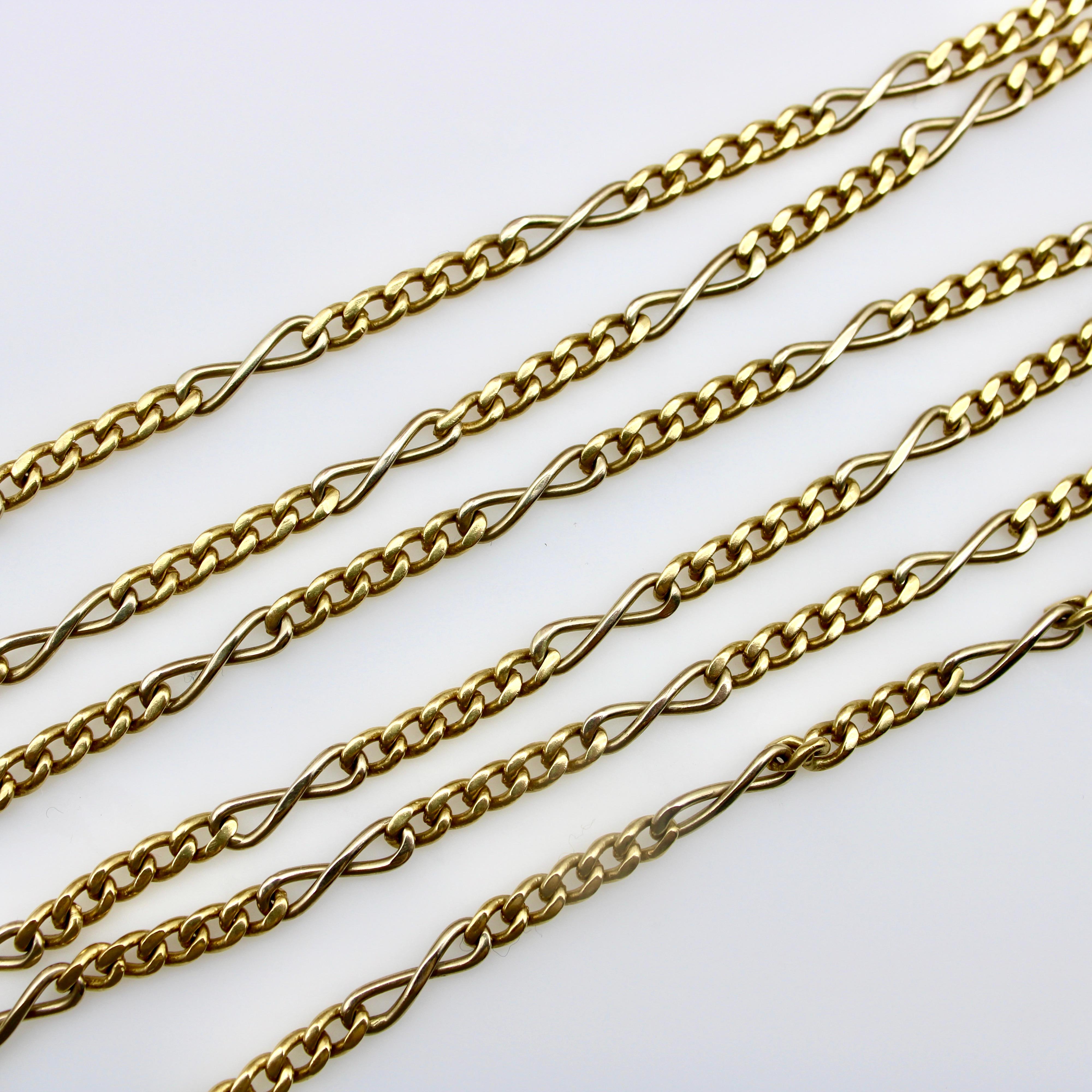 This gorgeous 18k gold chain has a great presence on the neck. Its long length allows it to be worn once or twice to create a stylish layered look alone or paired with other chains. There is a wonderful rhythm between the alternating curb and