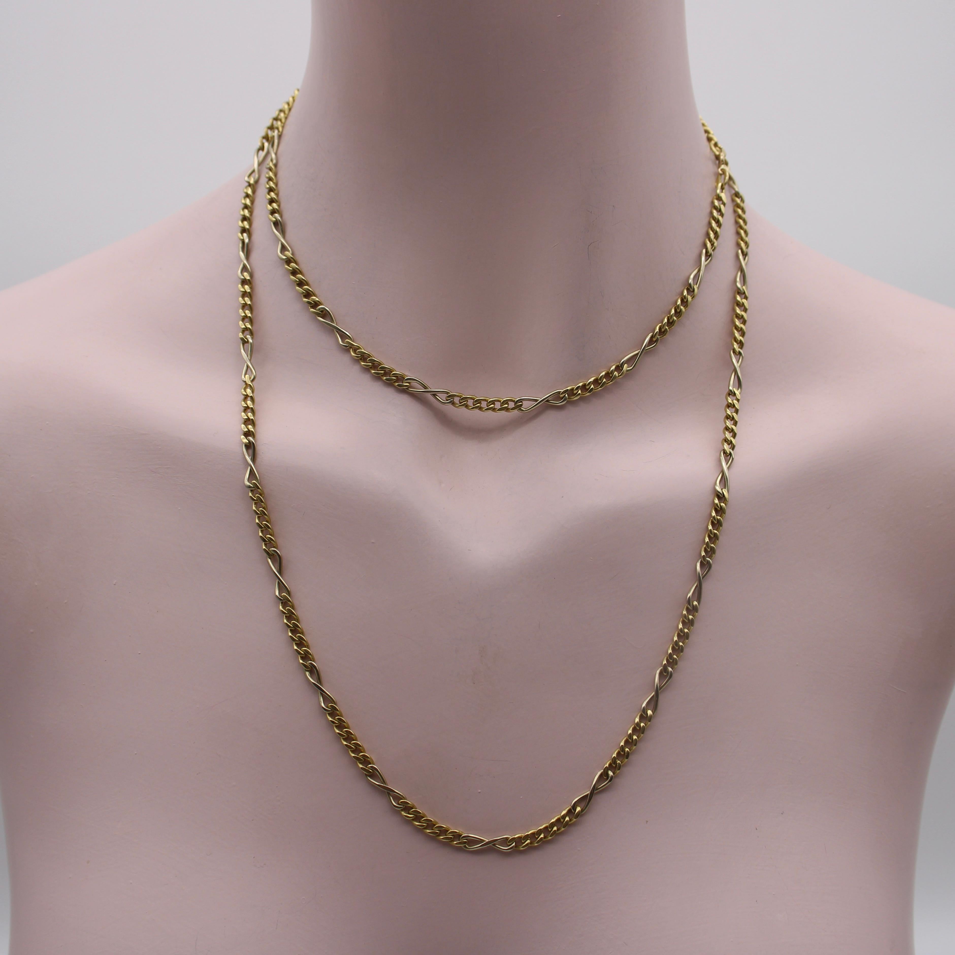 18K Gold Italian Vintage Curb and Infinity Link Chain  In Good Condition For Sale In Venice, CA