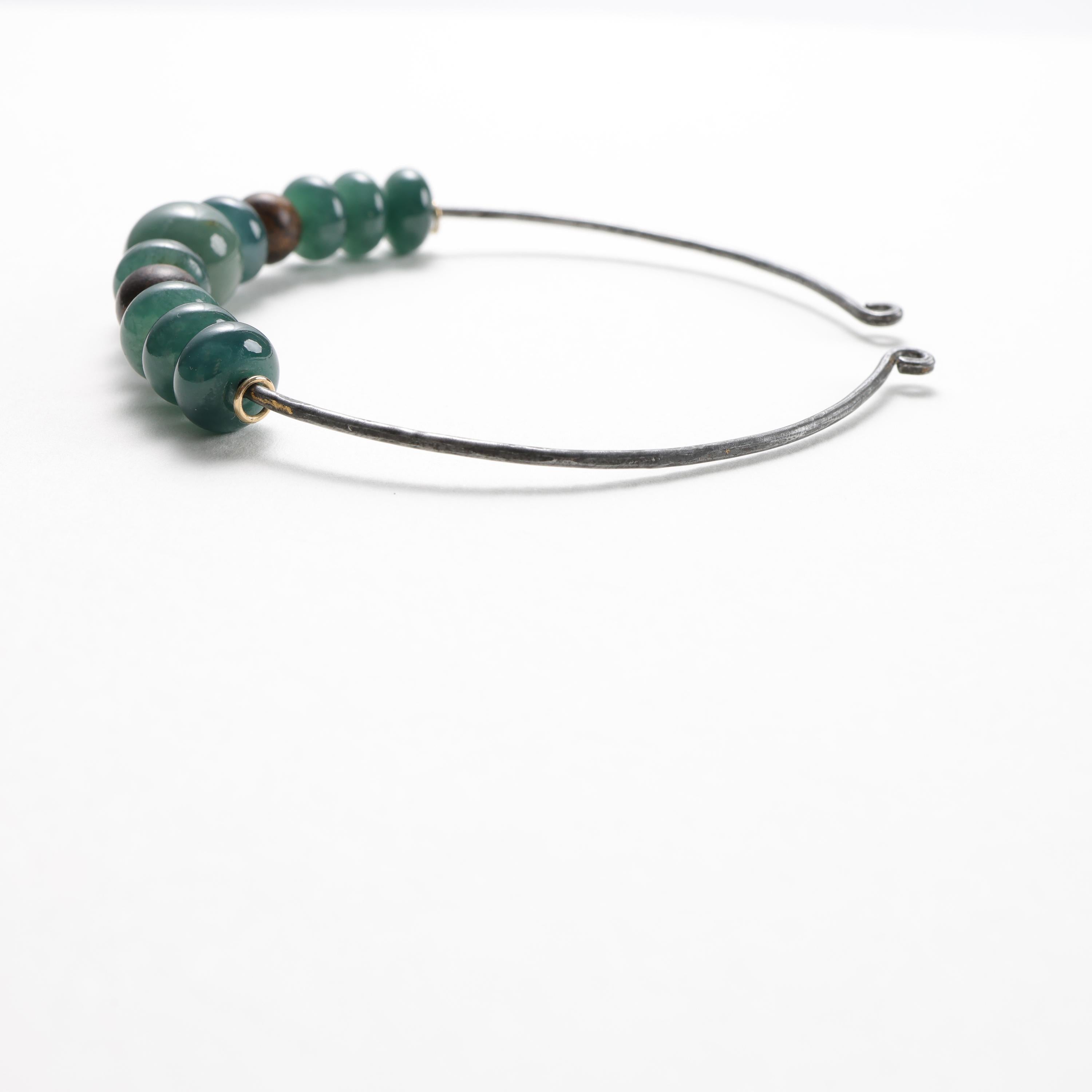 Perlina Oro 18 carati, giada, bracciale creato con acciaio dell'Ohio, 70 mm in vendita