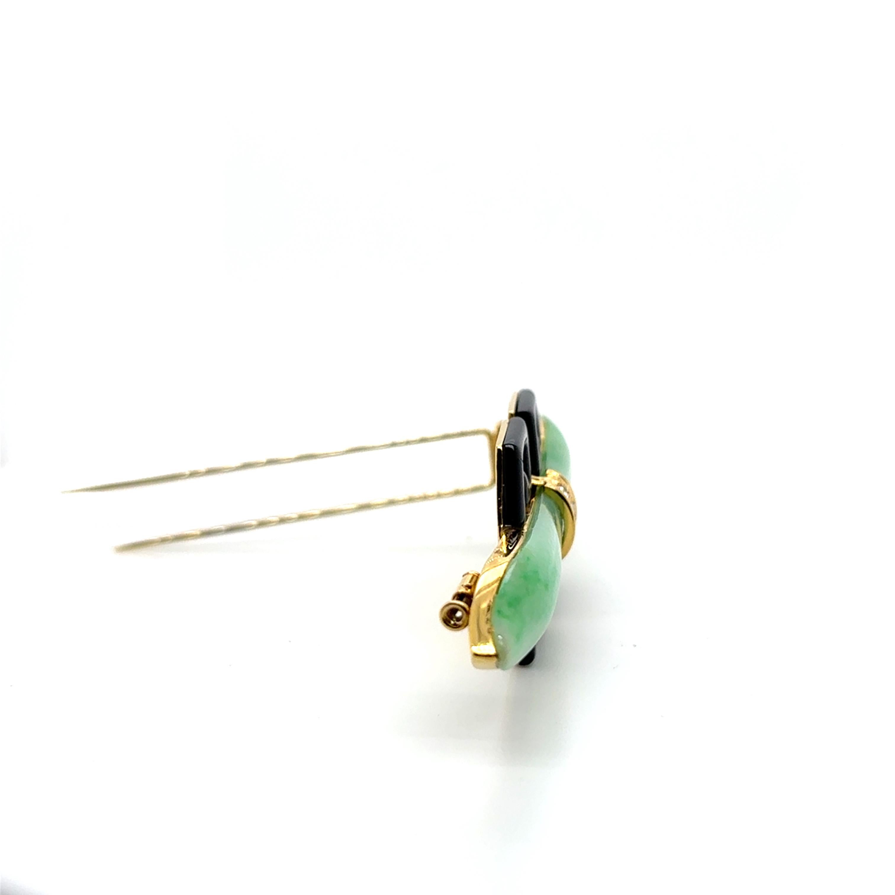 Spilla in oro 18k con giada e diamanti in vendita 5