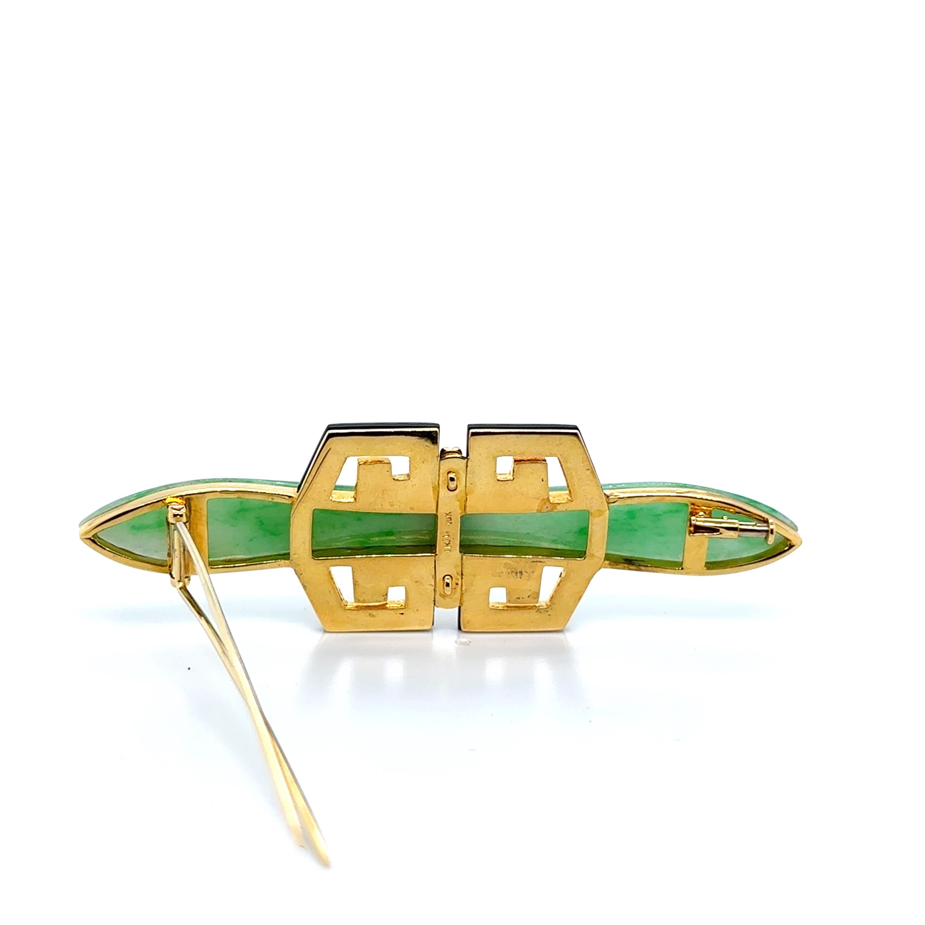 Spilla in oro 18k con giada e diamanti In condizioni Nuovo in vendita a Hong Kong, HK