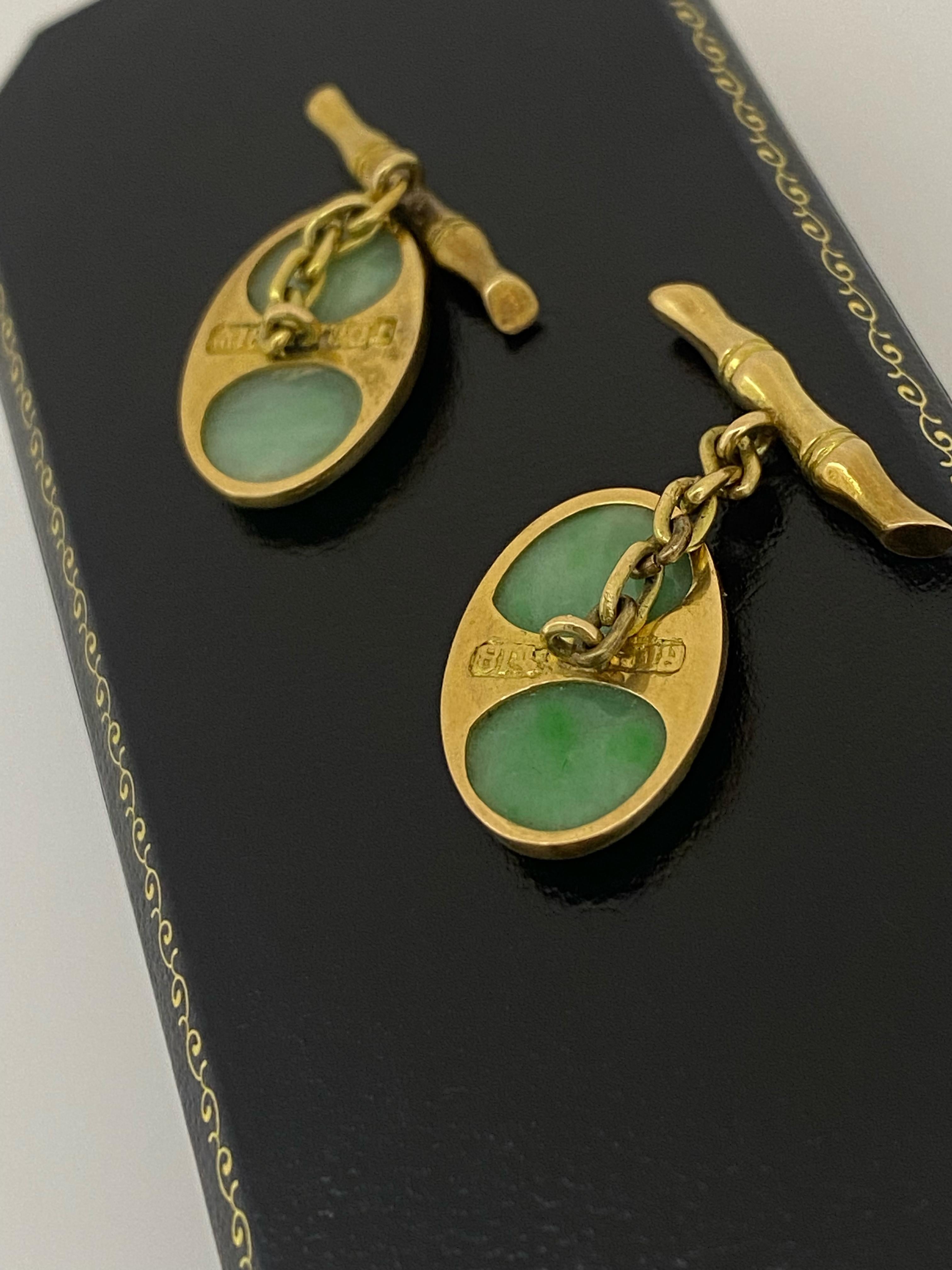 18K Gold & Jade Retro c1940’s Chain Link Cufflinks with Bamboo Motif Fittings In Excellent Condition For Sale In MELBOURNE, AU