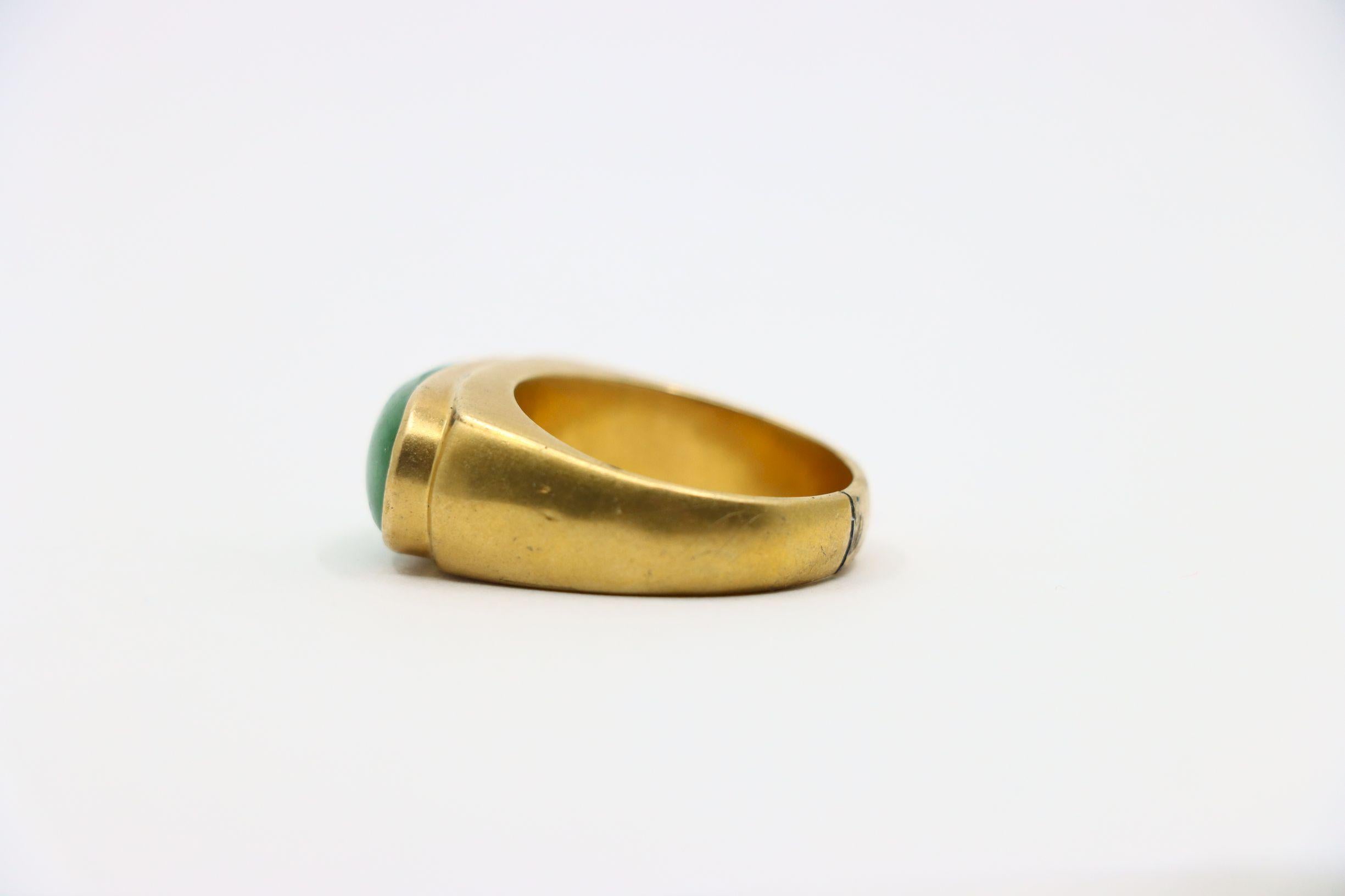 Anello di giadeite in oro 18K in vendita 3
