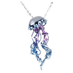 18K Gold Jellyfish Pendant with Jadeite Body and Moving Tentacles R4678