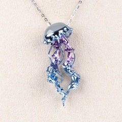 18K Gold Jellyfish Pendant with Jadeite Body and Moving Tentacles R4678