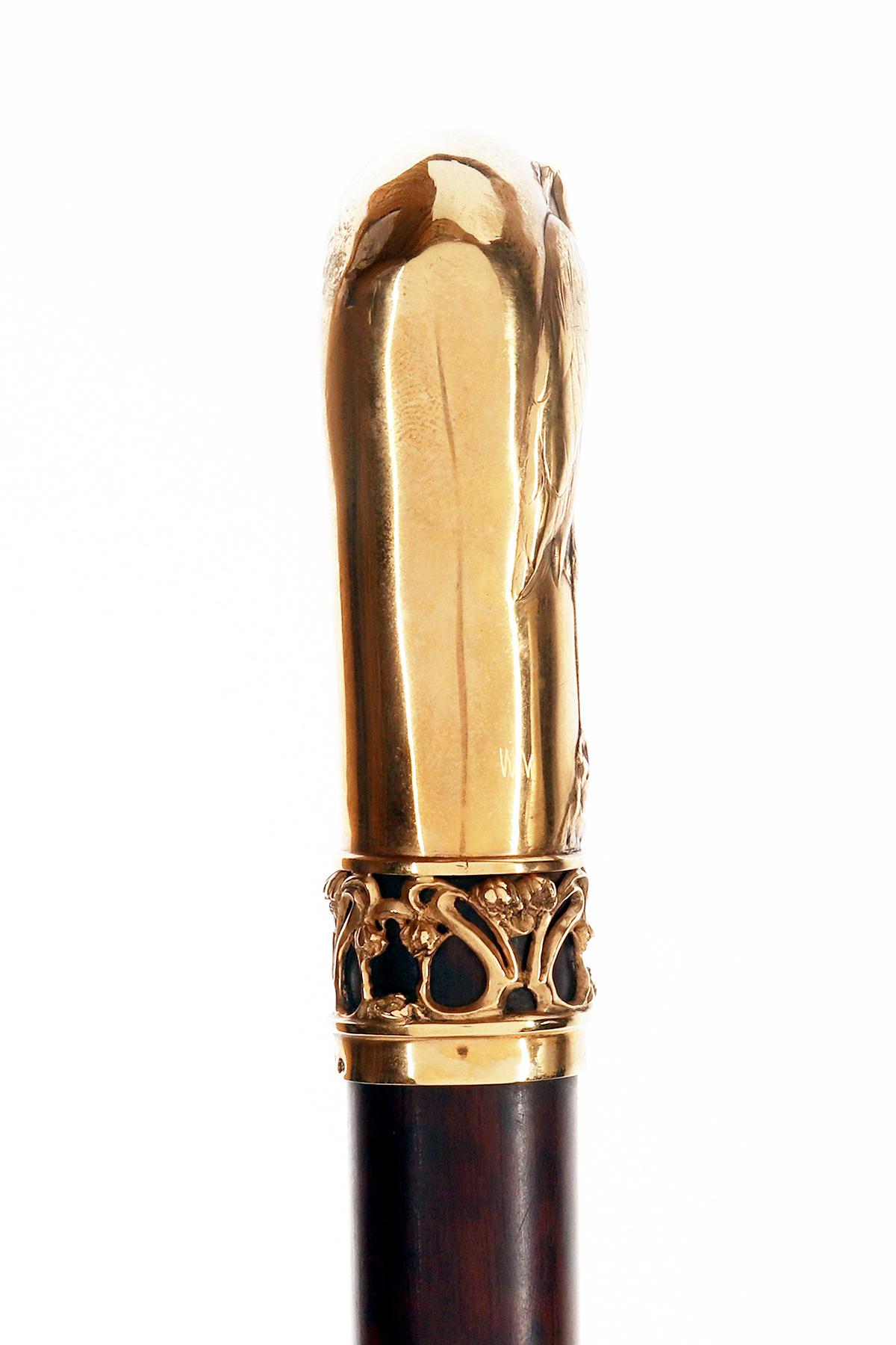 Joya de oro de 18 quilates Bastón que representa una garza, de Plisson y Hartz, París 1900. Oro en venta