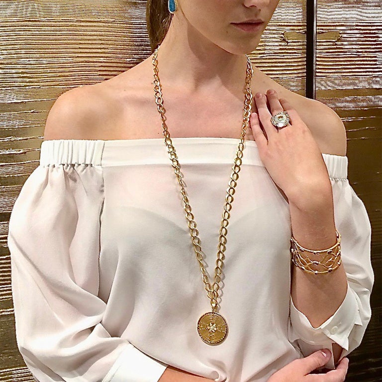 18k Gold Labyrinth Pendant W/ Diamonds For Sale at 1stDibs